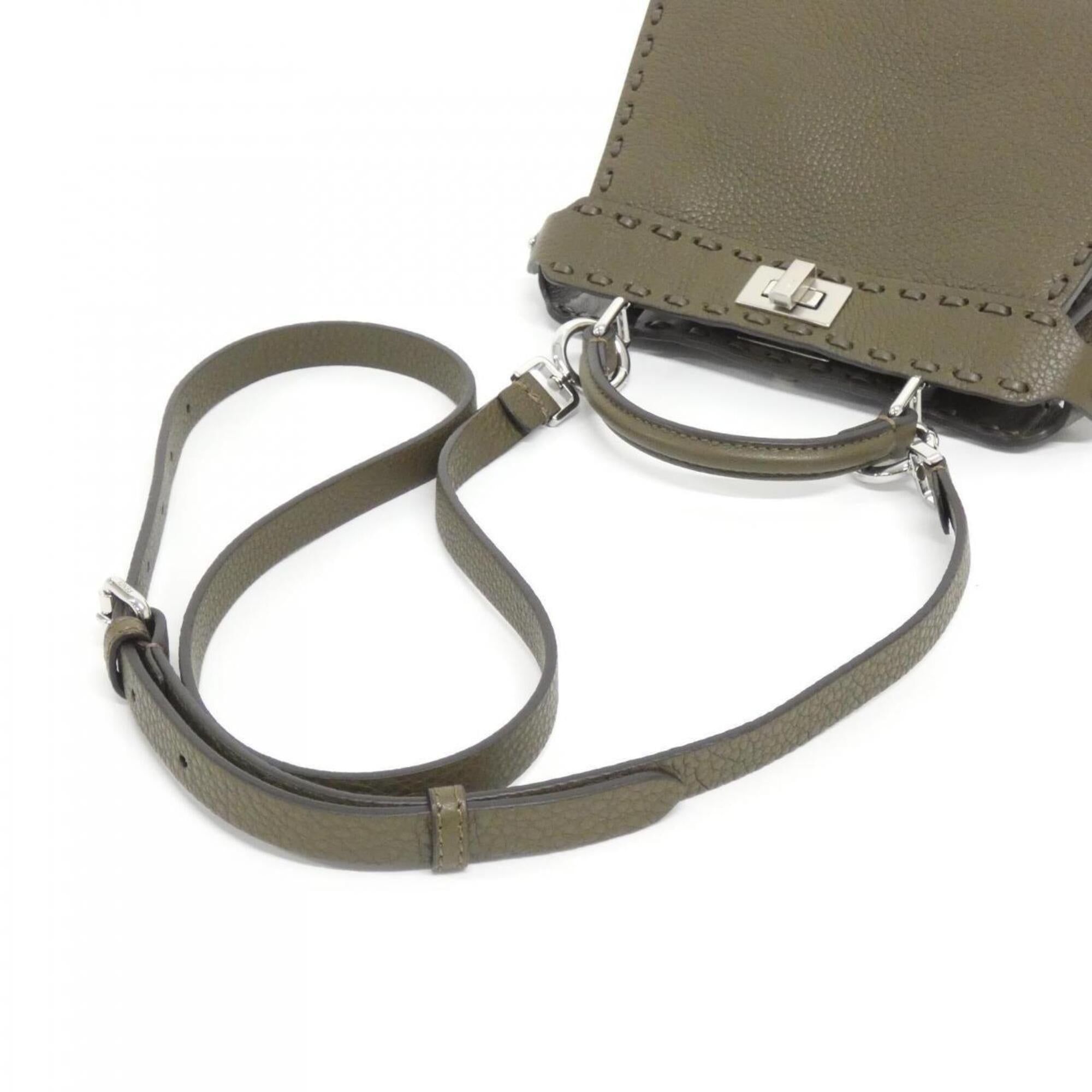 Fendi Green Leather Handbag (Pre-Owned)