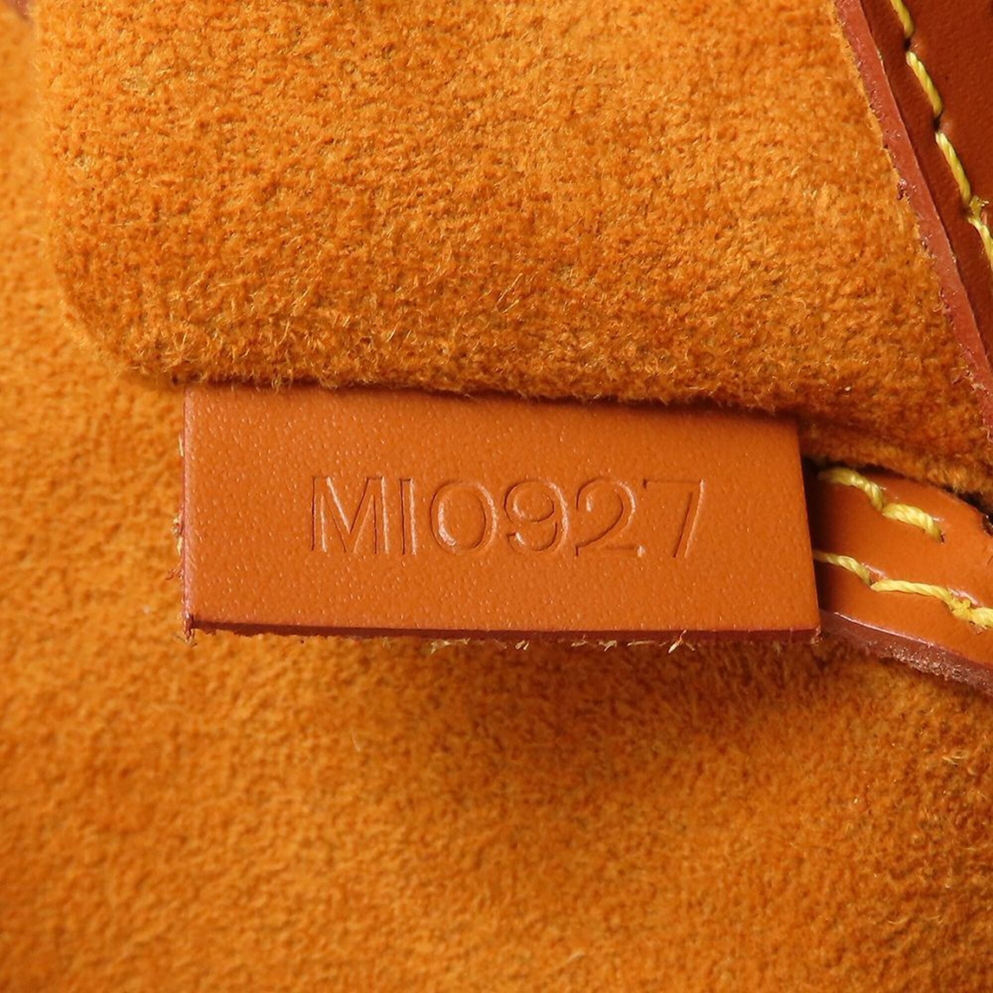 Louis Vuitton Gold Cipango Handbag (Pre-Owned)