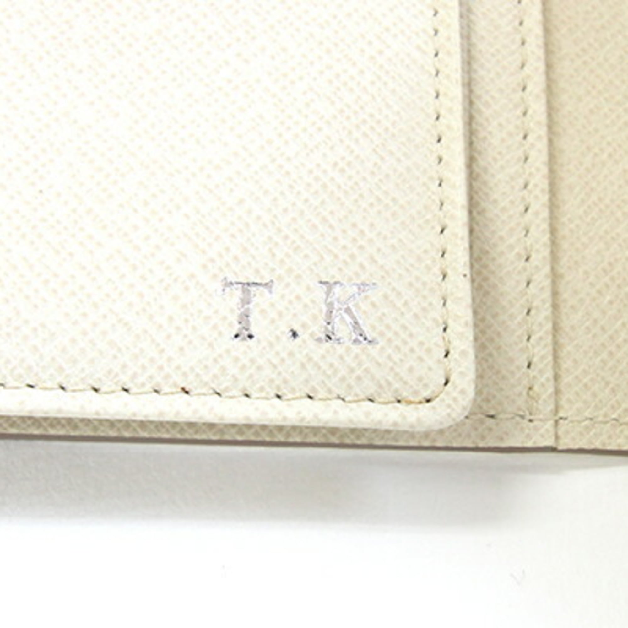Louis Vuitton Ivory Lv Off White Wallet (Tri-Fold) (Pre-Owned)