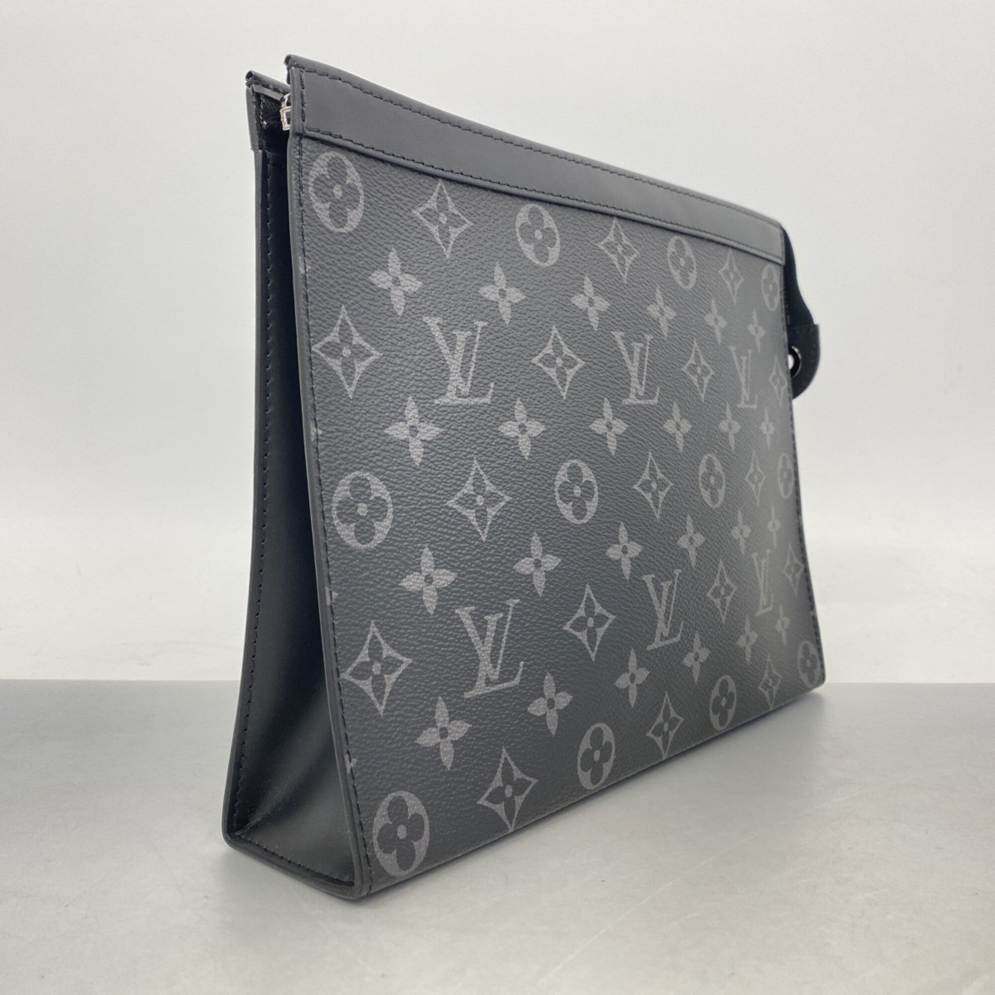 Louis Vuitton Black Clutch Bag (Pre-Owned)