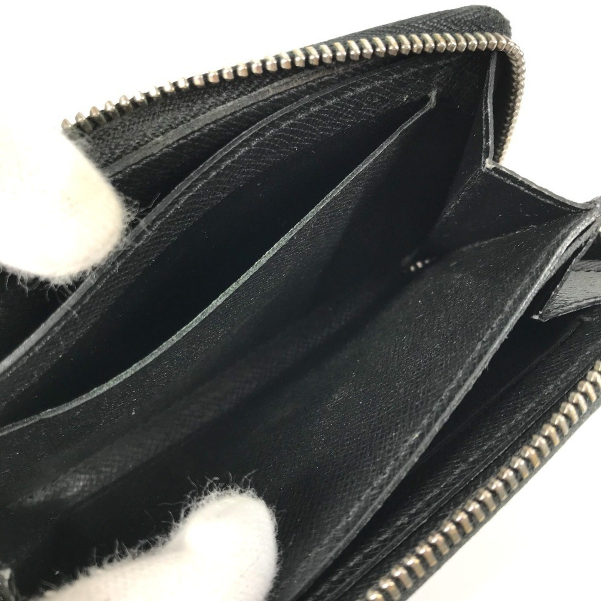 Louis Vuitton Taiga Ardoise Black Taiga Leather Coin Purse/Coin Case (Pre-Owned)