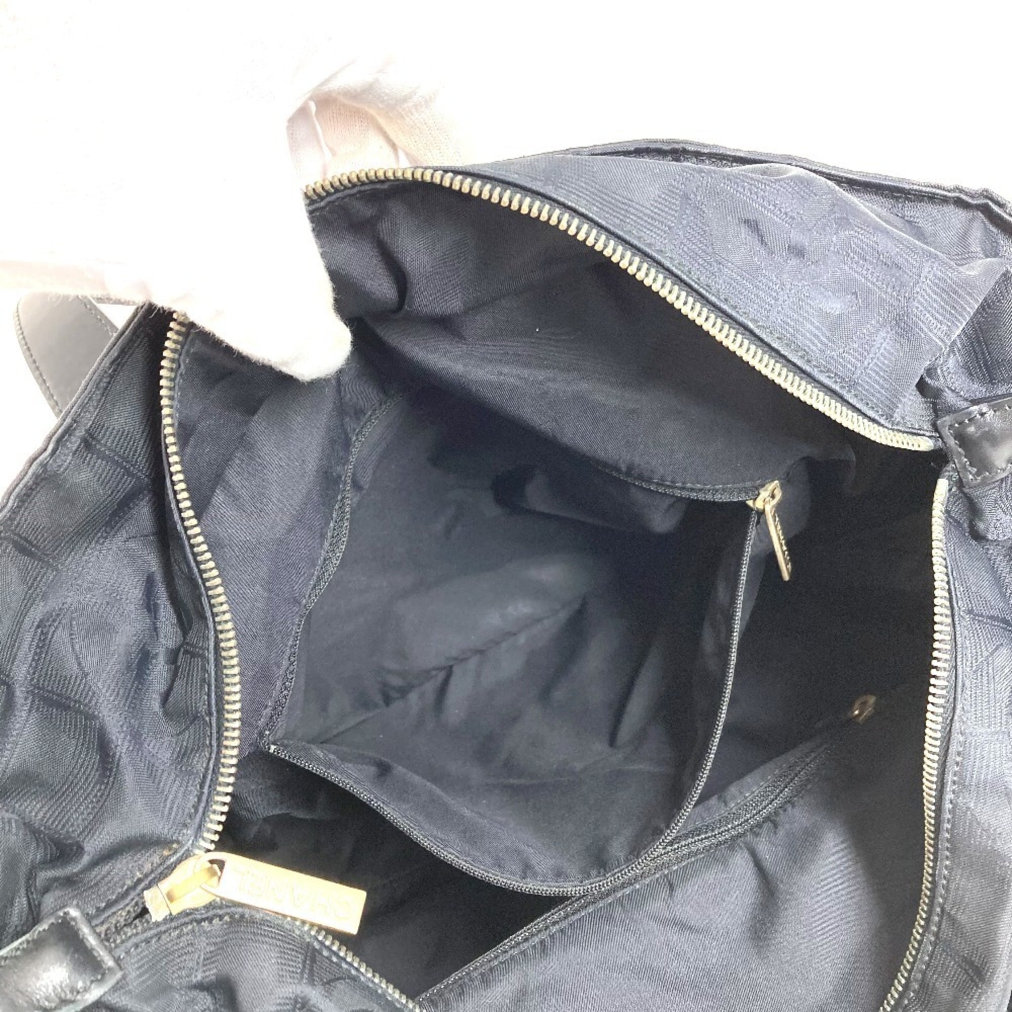 Chanel Black Nylon Leather Shoulder Bag Tote Bag (Pre-Owned)