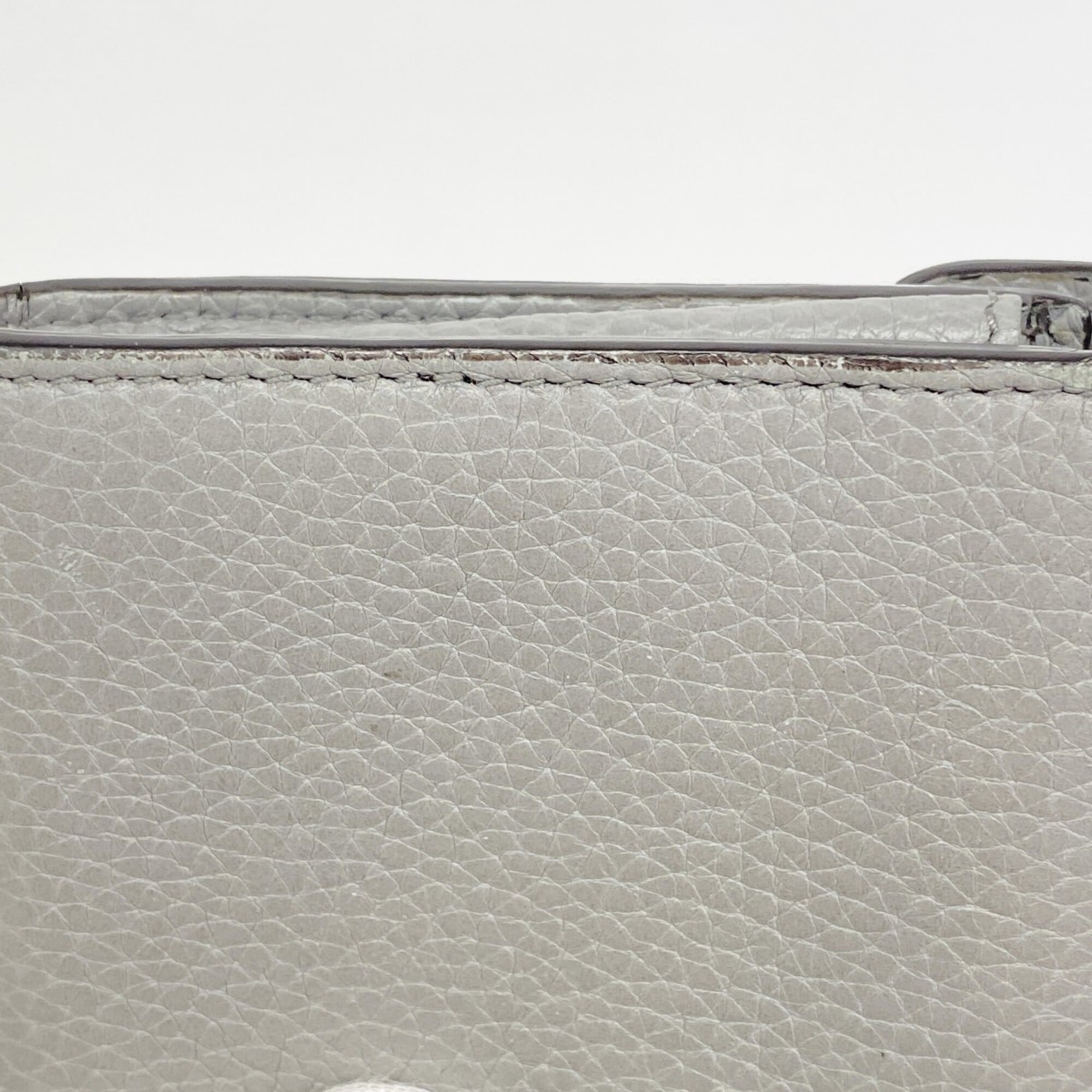 Gucci Gray Leather Long Wallet (Bi-Fold) (Pre-Owned)
