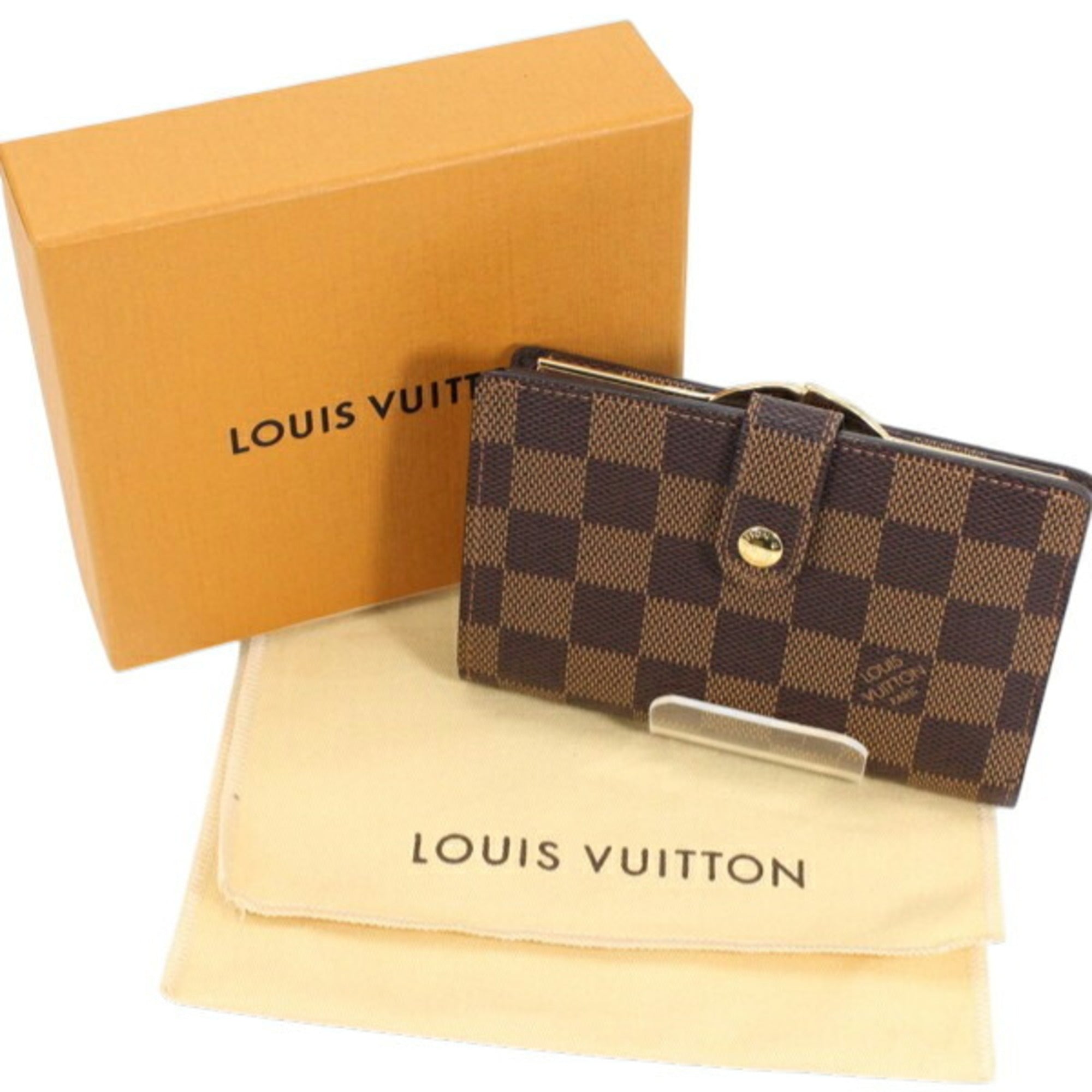 Louis Vuitton Damier Canvas Wallet (Bi-Fold) (Pre-Owned)