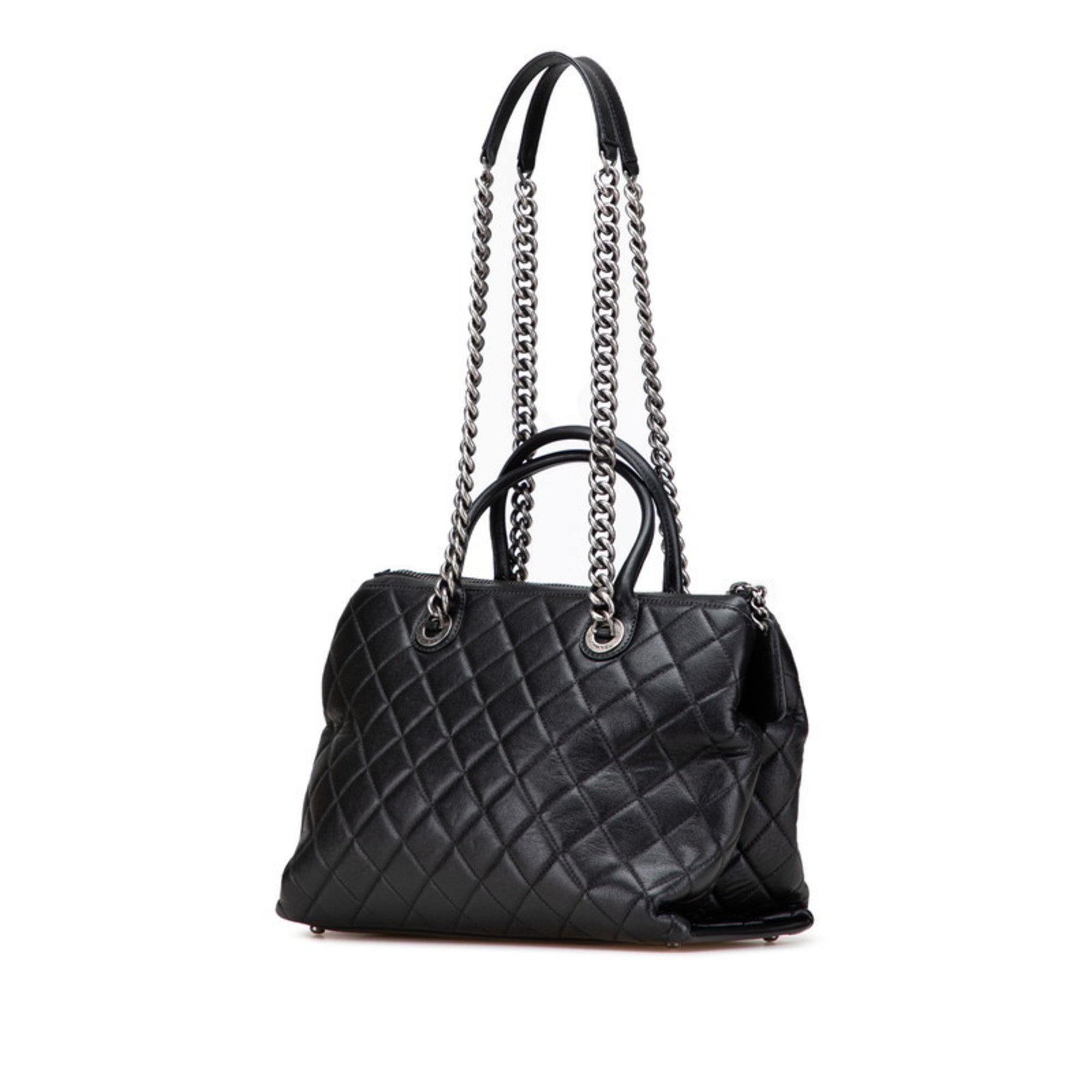 Chanel Black Leather Handbag Shoulder Bag (Pre-Owned)
