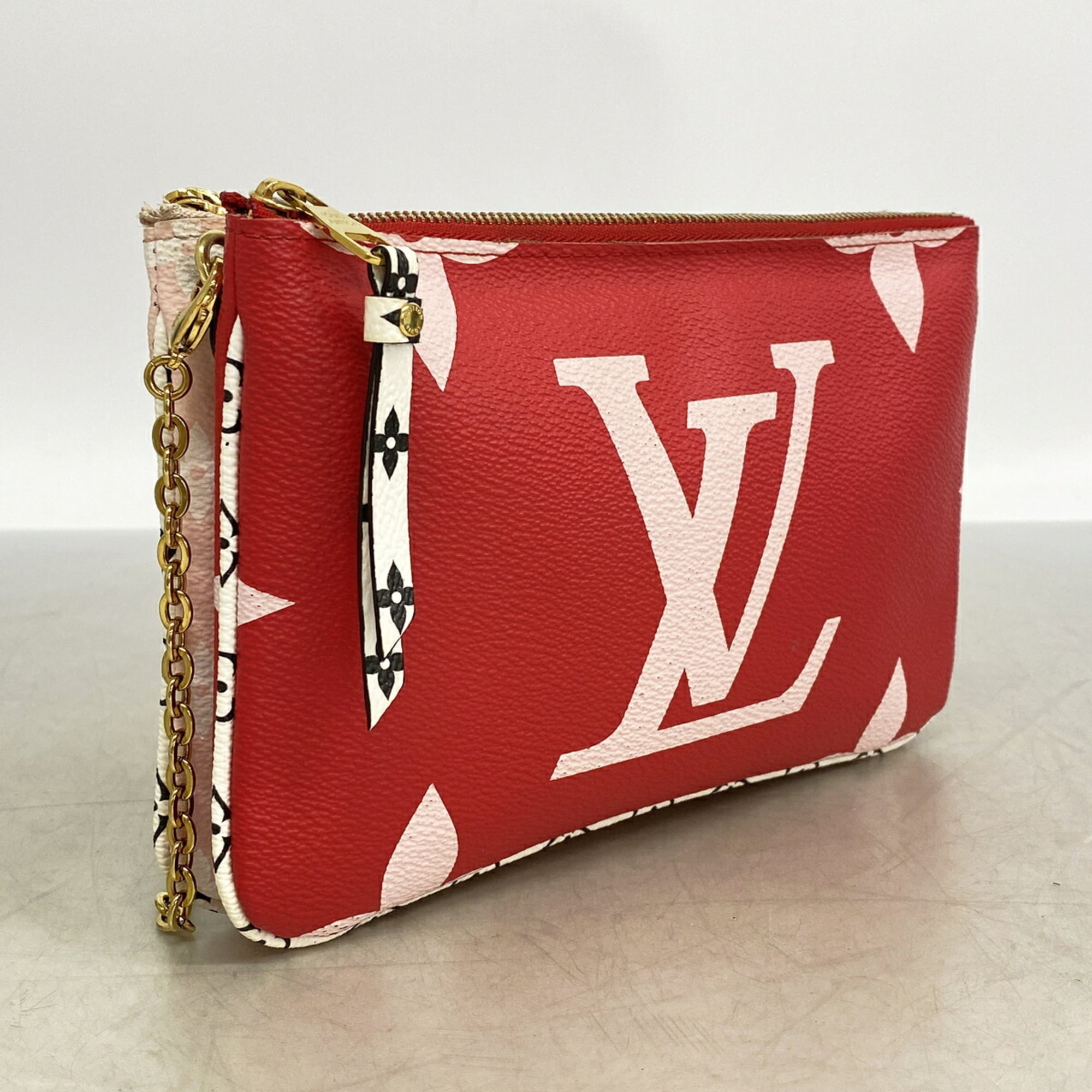 Louis Vuitton Pink Rouge Shoulder Bag (Pre-Owned)