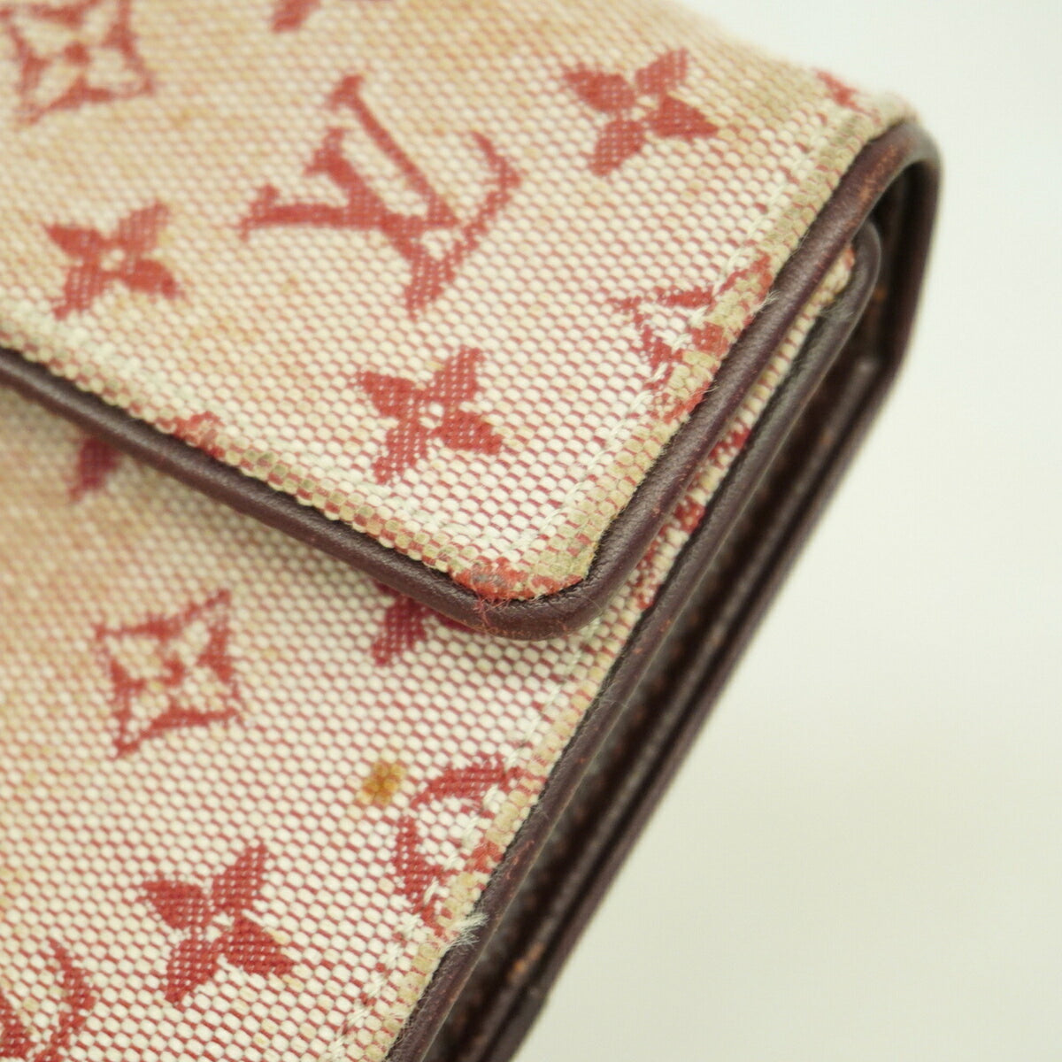 Louis Vuitton Cerise Wallet (Tri-Fold) (Pre-Owned)