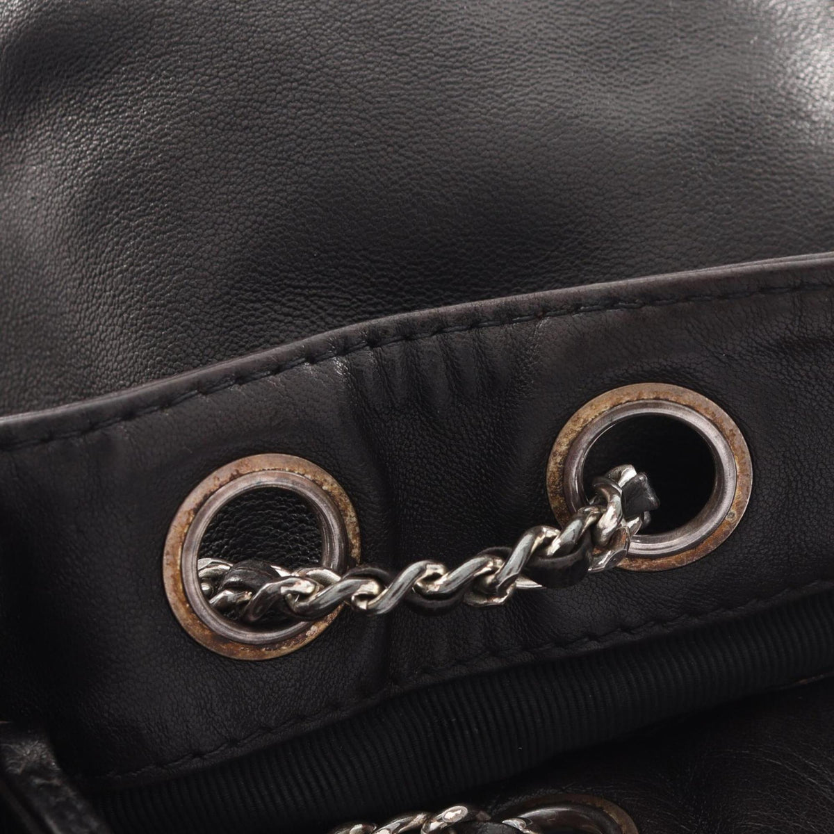 Chanel Black Leather Backpack Handbag (Pre-Owned)