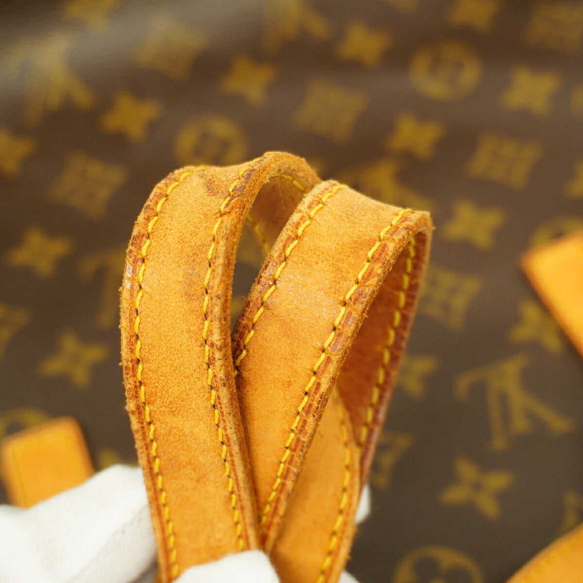 Louis Vuitton Brown Tote Bag (Pre-Owned)