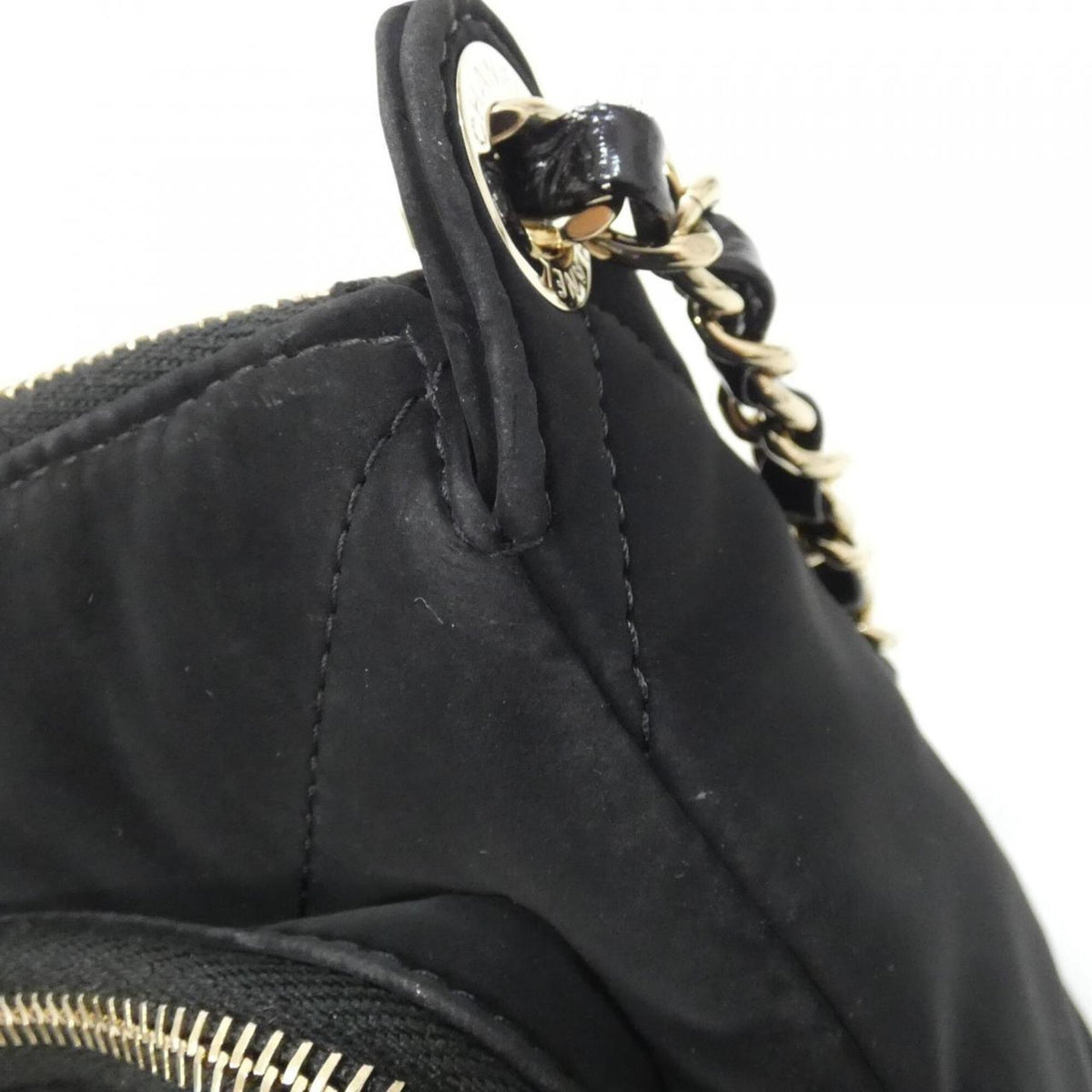 Chanel Black Handbag Shoulder Bag (Pre-Owned)