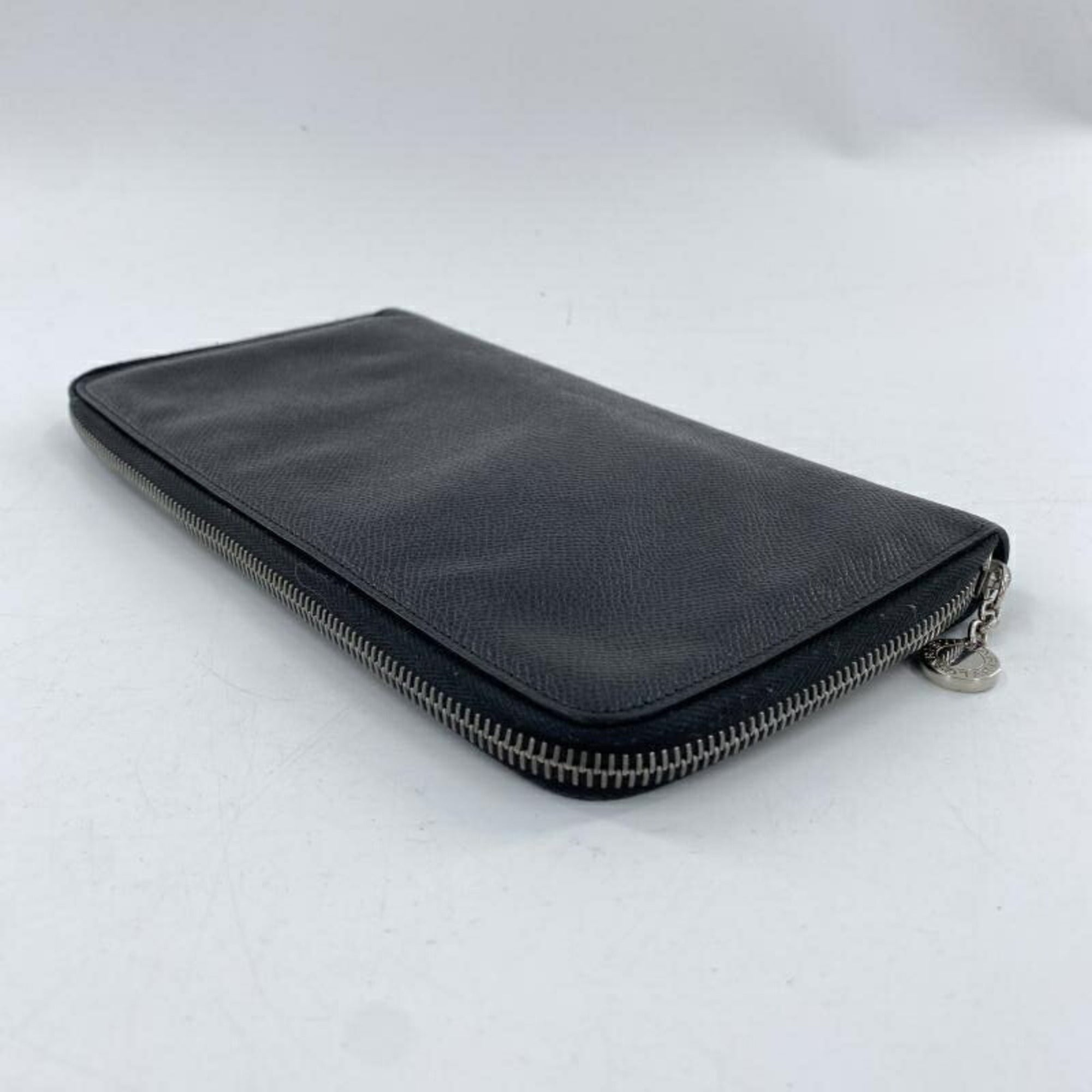 Bvlgari Black Leather Long Wallet (Bi-Fold) (Pre-Owned)