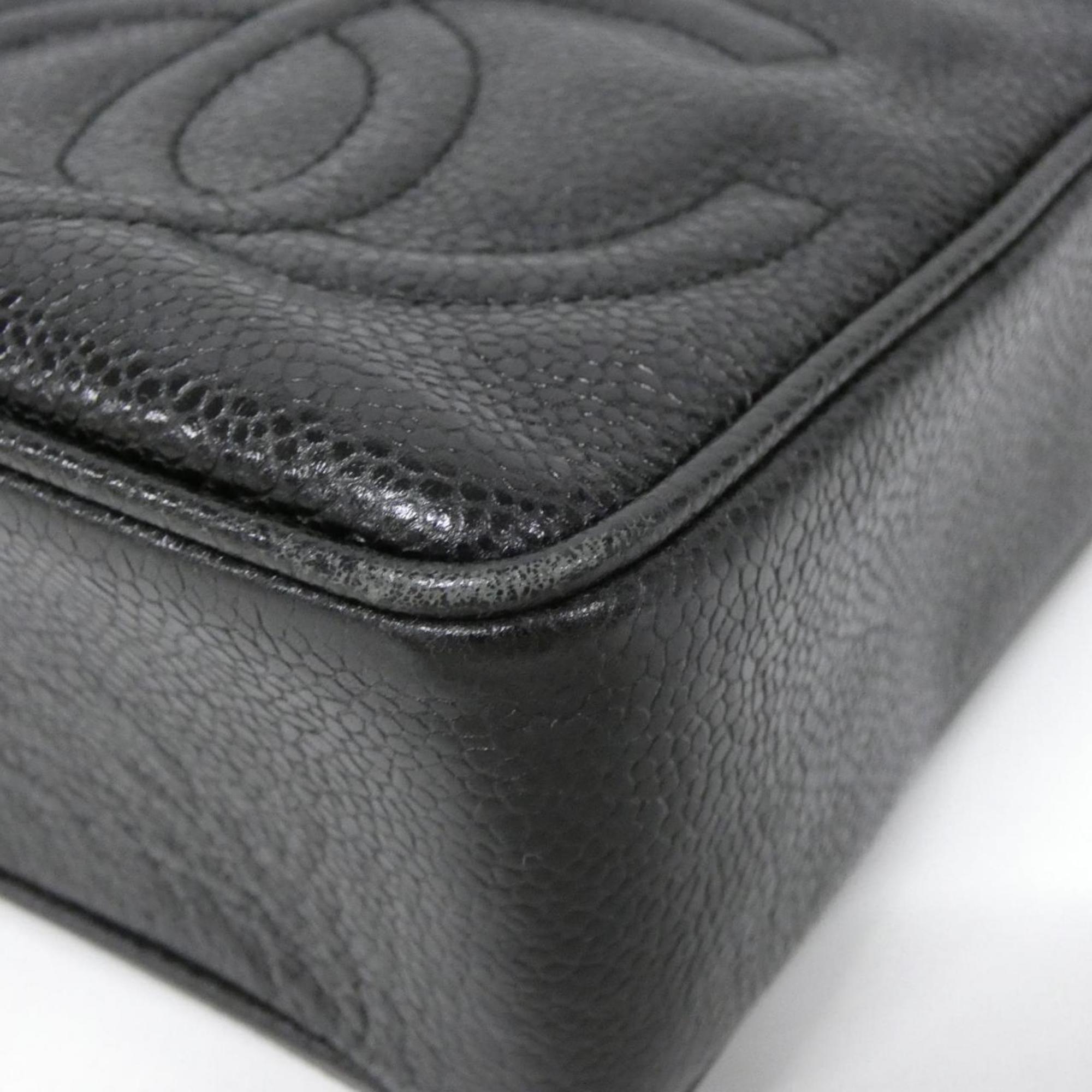Chanel Black Grained Calfskin Shoulder Bag (Pre-Owned)
