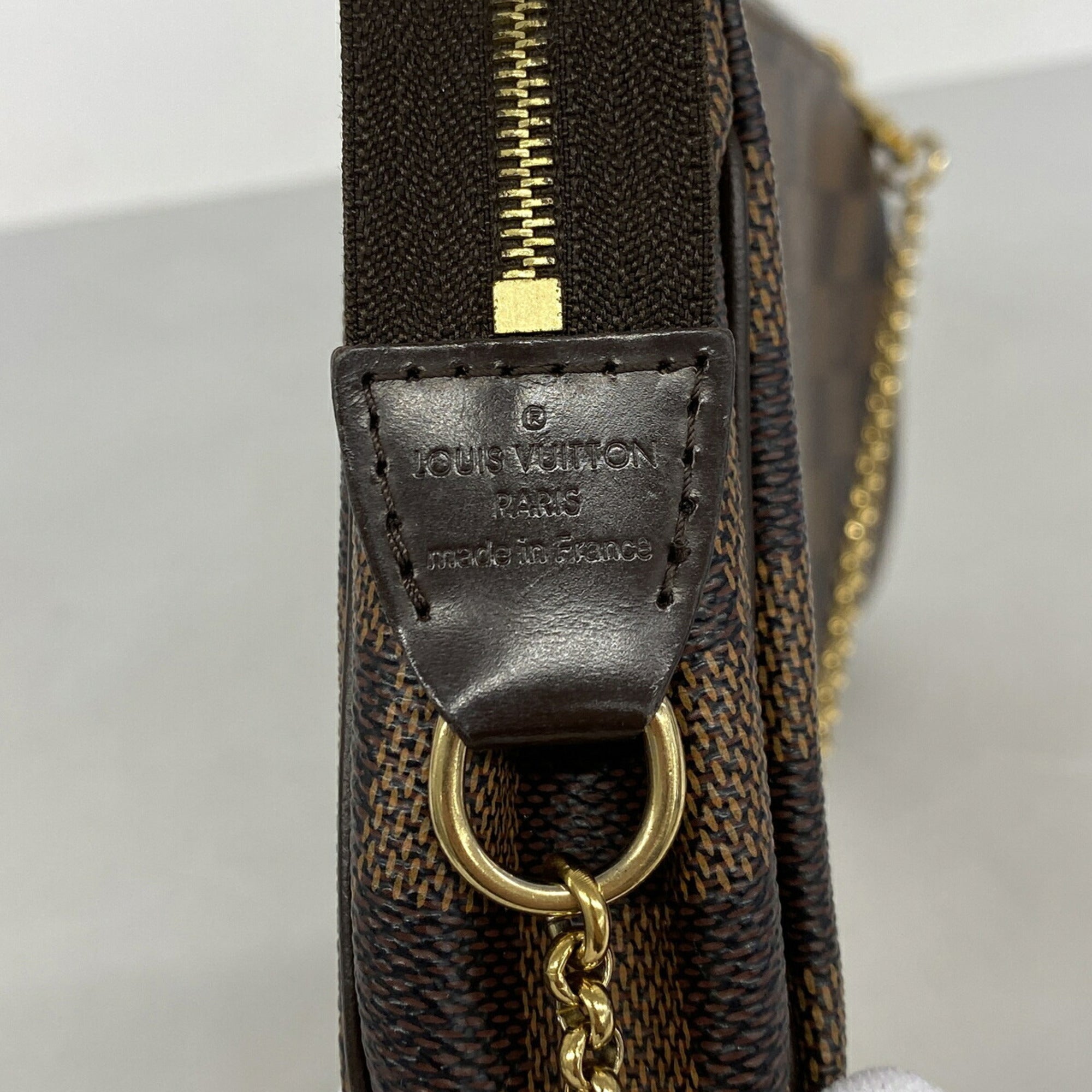 Louis Vuitton Ebene Handbag (Pre-Owned)