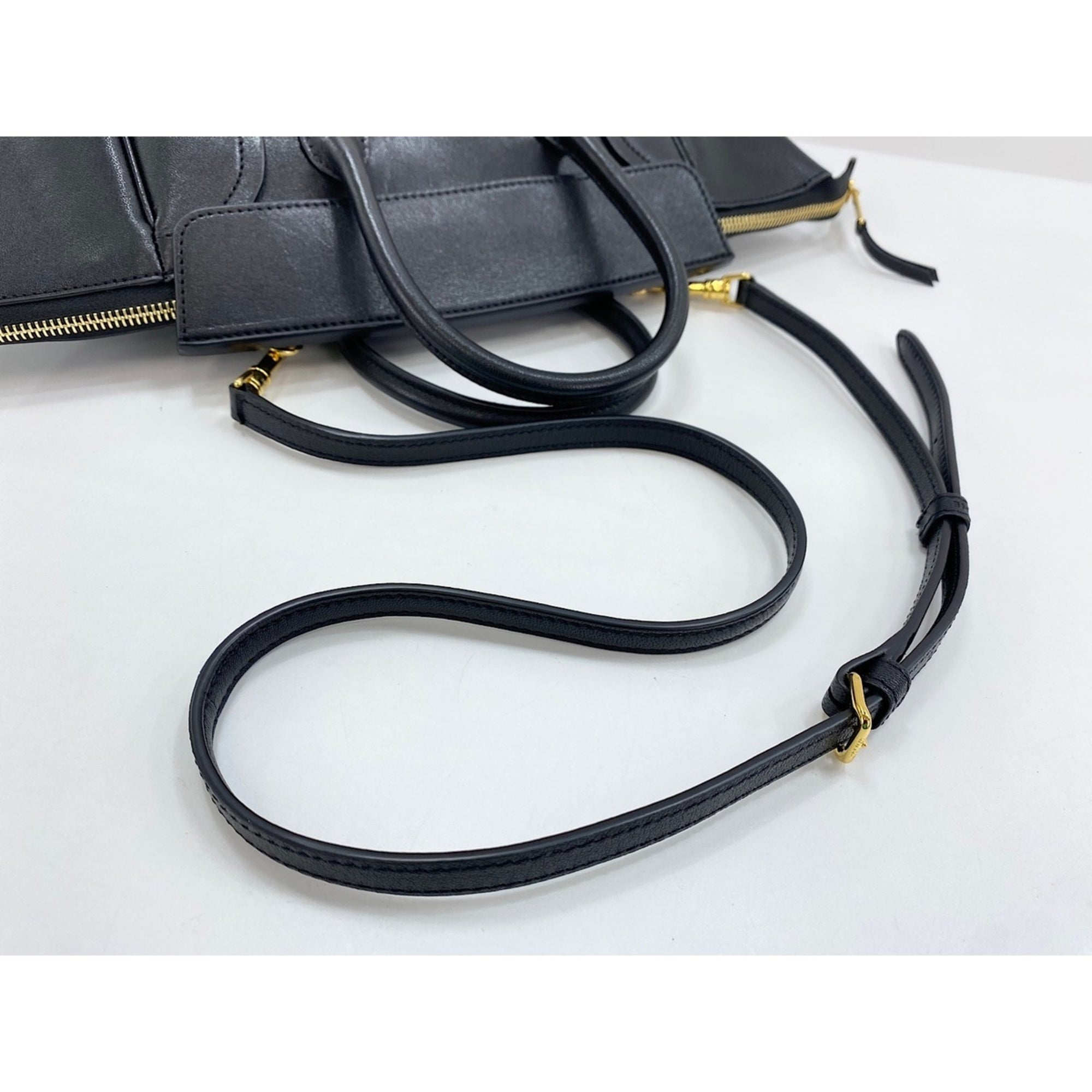 Celine Black Shoulder Bag (Pre-Owned)