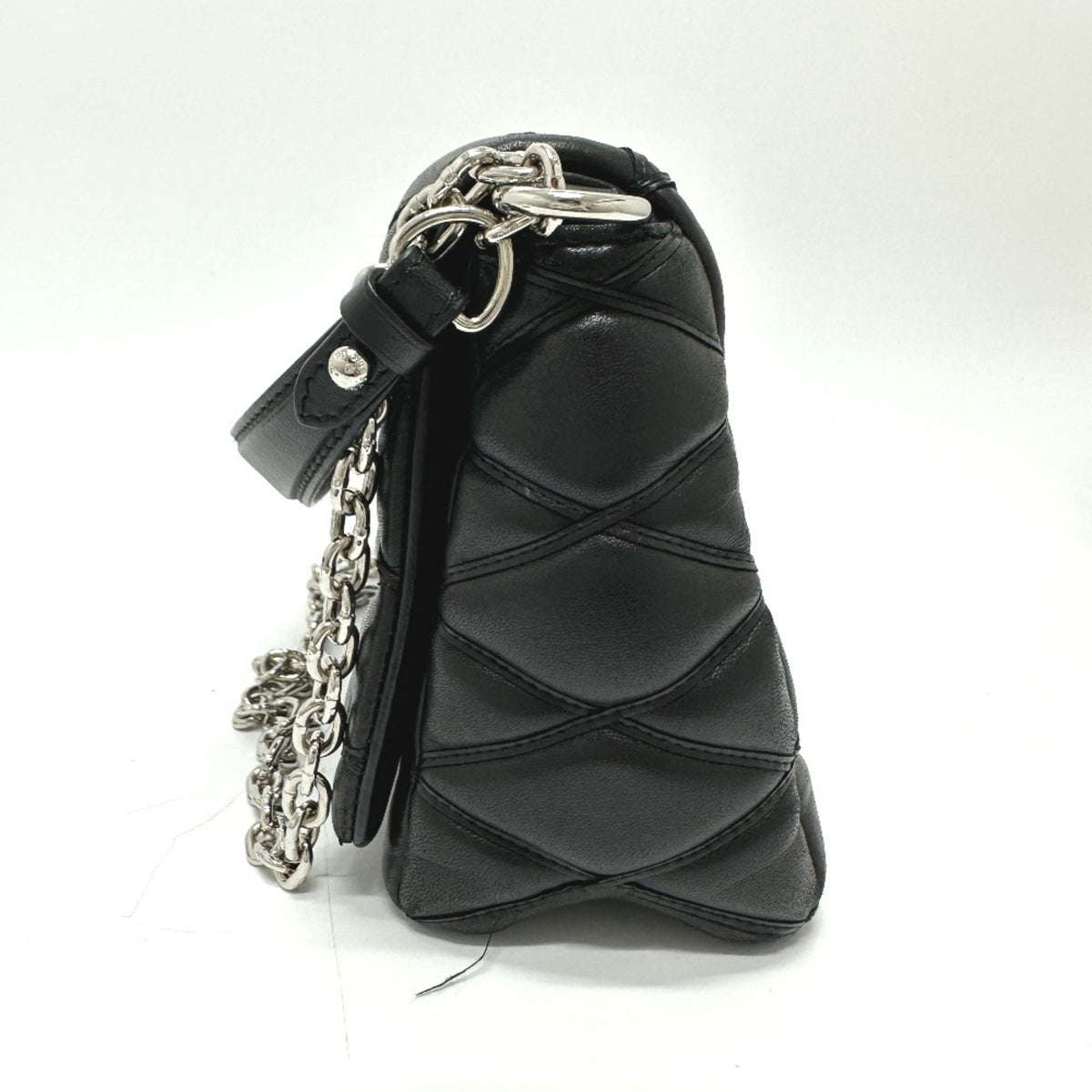 Louis Vuitton Black Noir Leather Handbag Shoulder Bag (Pre-Owned)