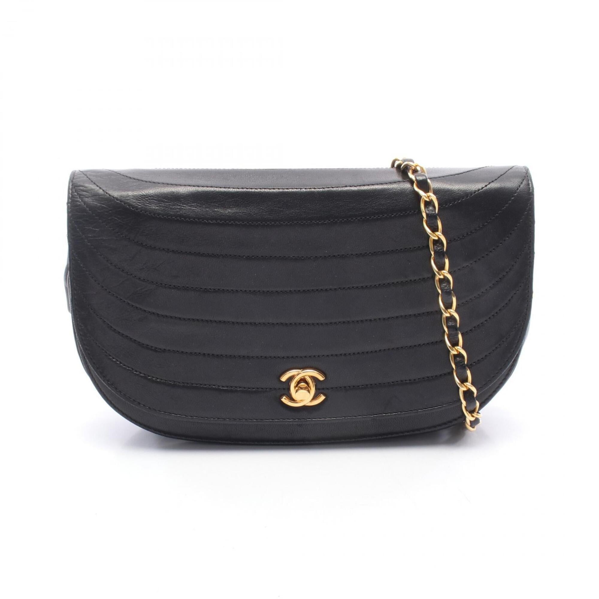 Chanel Black Leather Handbag Shoulder Bag (Pre-Owned)