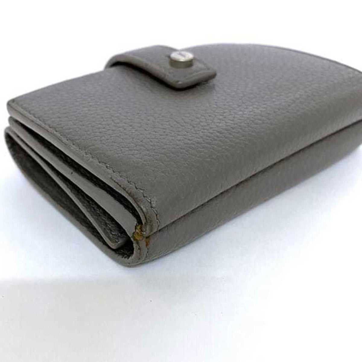 Yves Saint Laurent Gray Leather Wallet (Tri-Fold) (Pre-Owned)