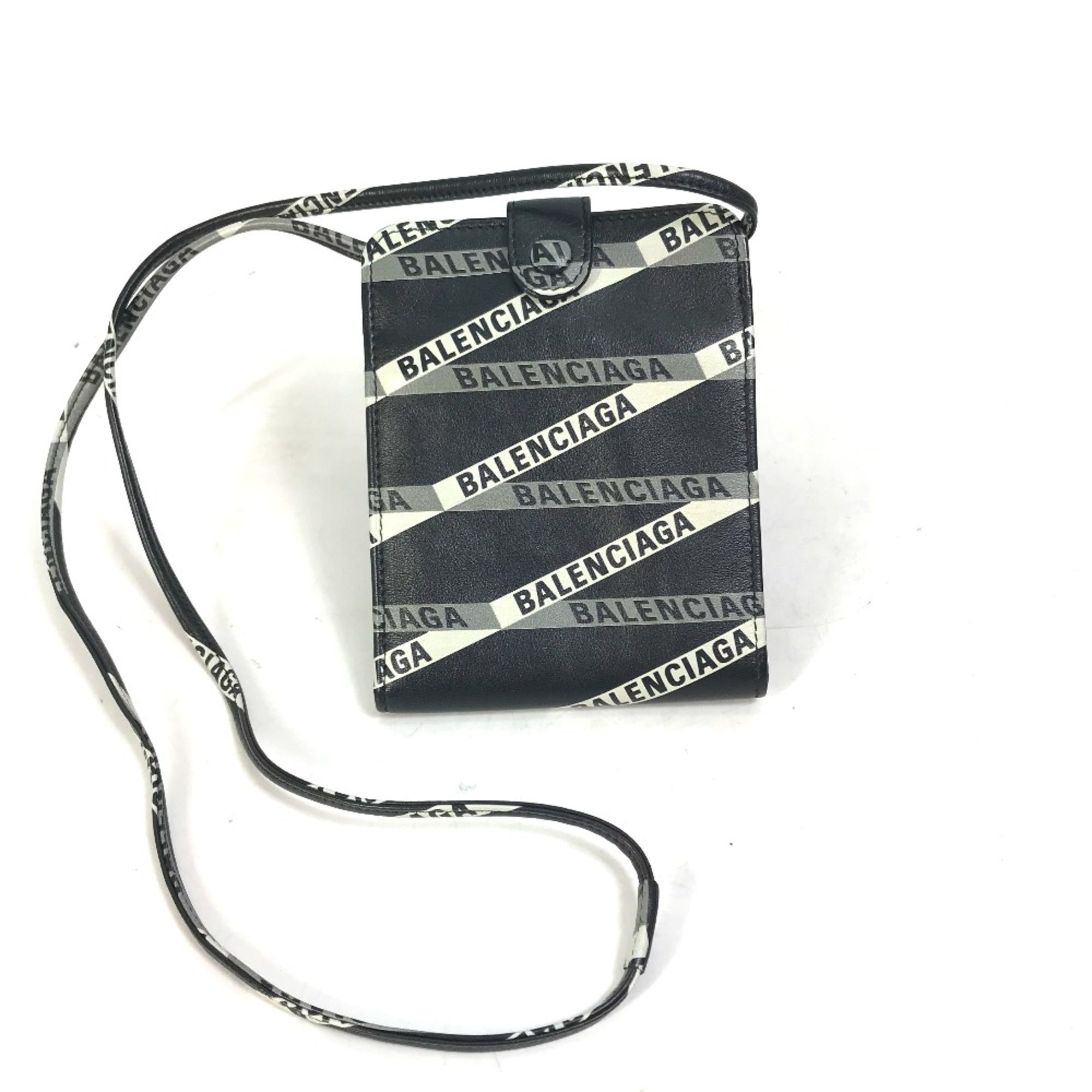 Balenciaga Black Leather Shoulder Bag (Pre-Owned)
