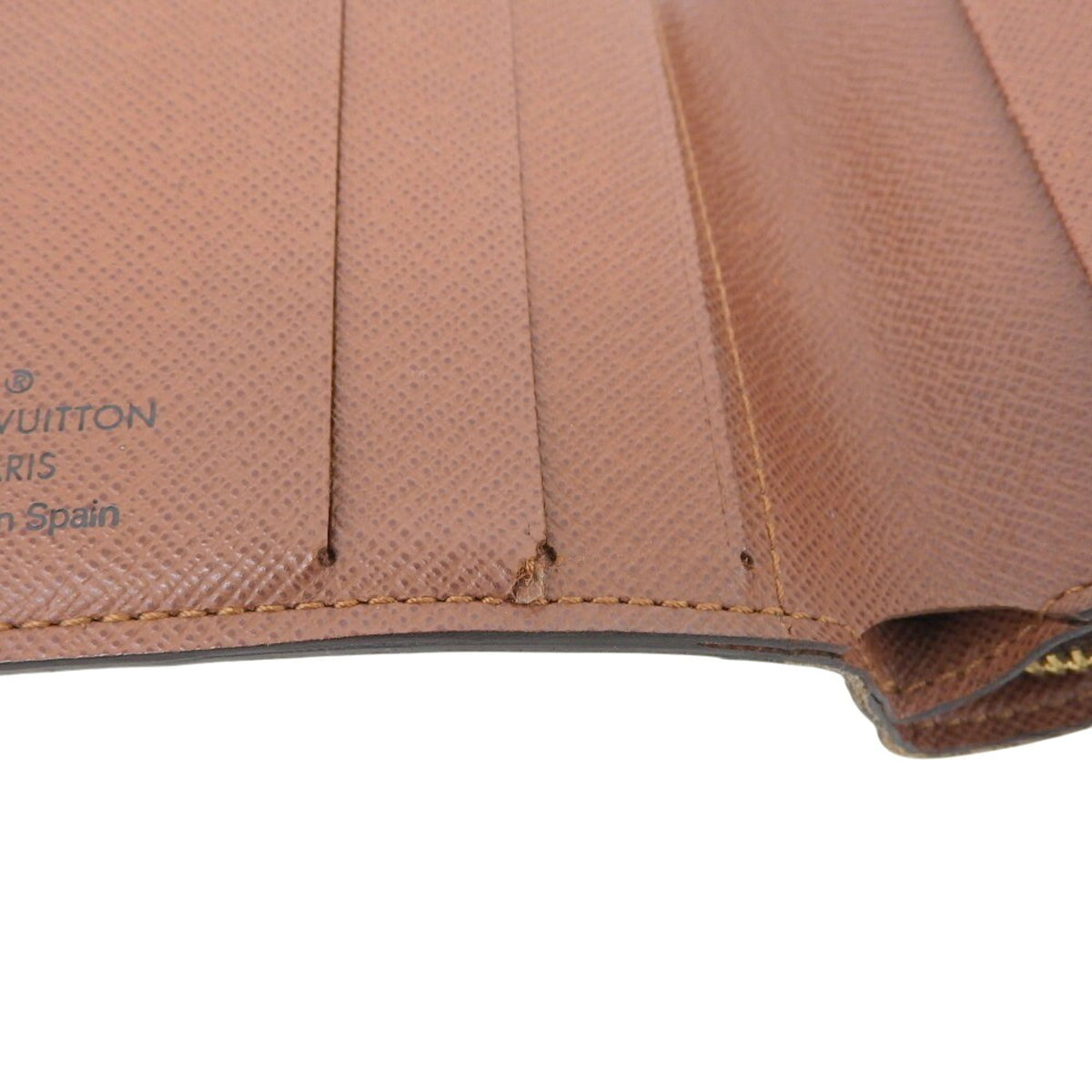 Louis Vuitton Monogram Monogram Wallet (Bi-Fold) (Pre-Owned)