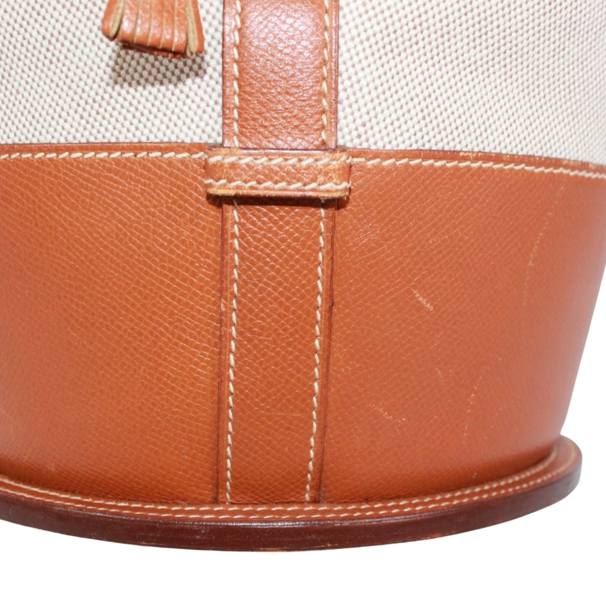 Hermes Brown Ivory Toile H Courchevel Leather Shoulder Bag (Pre-Owned)