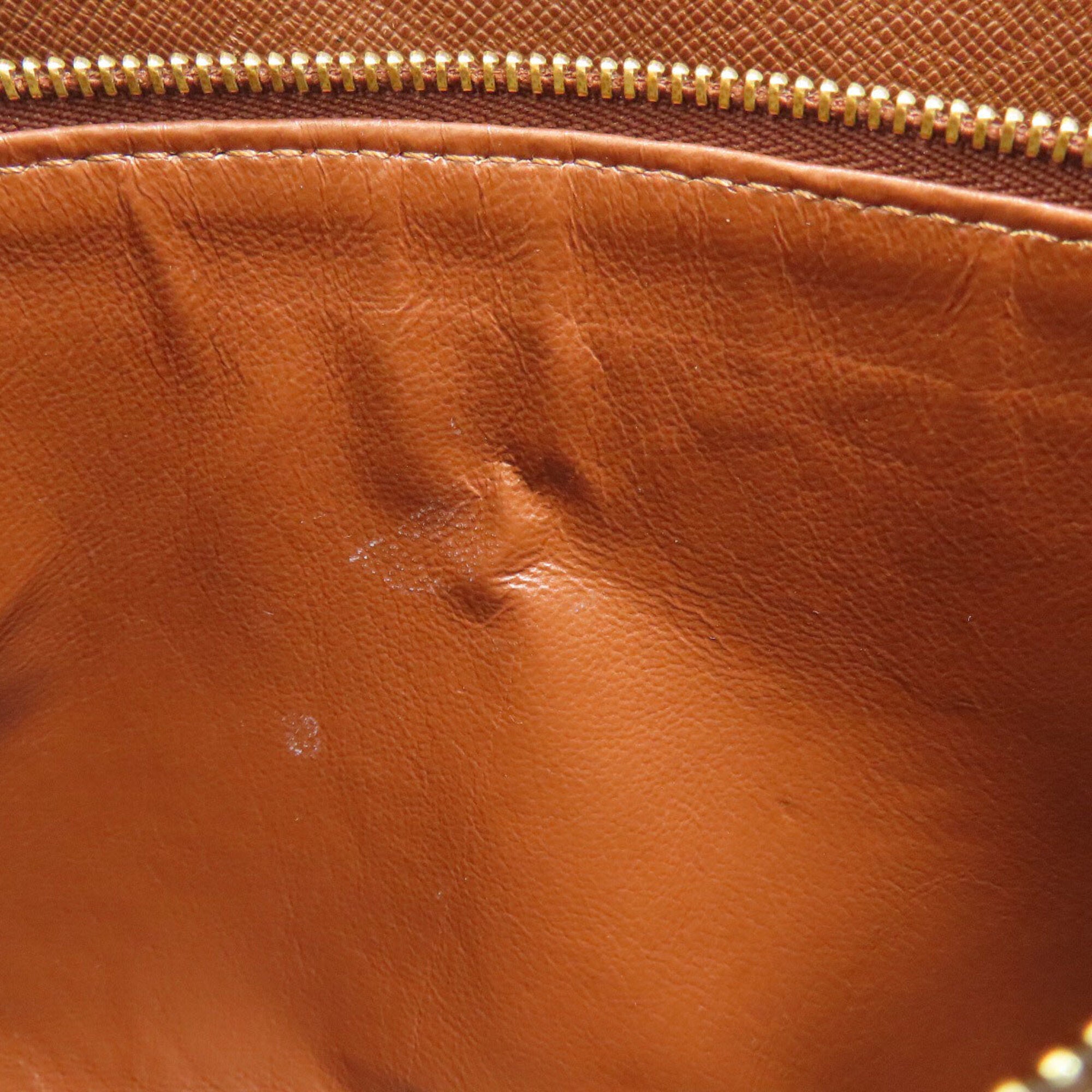 Louis Vuitton Monogram Monogram Monogram Shoulder Bag (Pre-Owned)