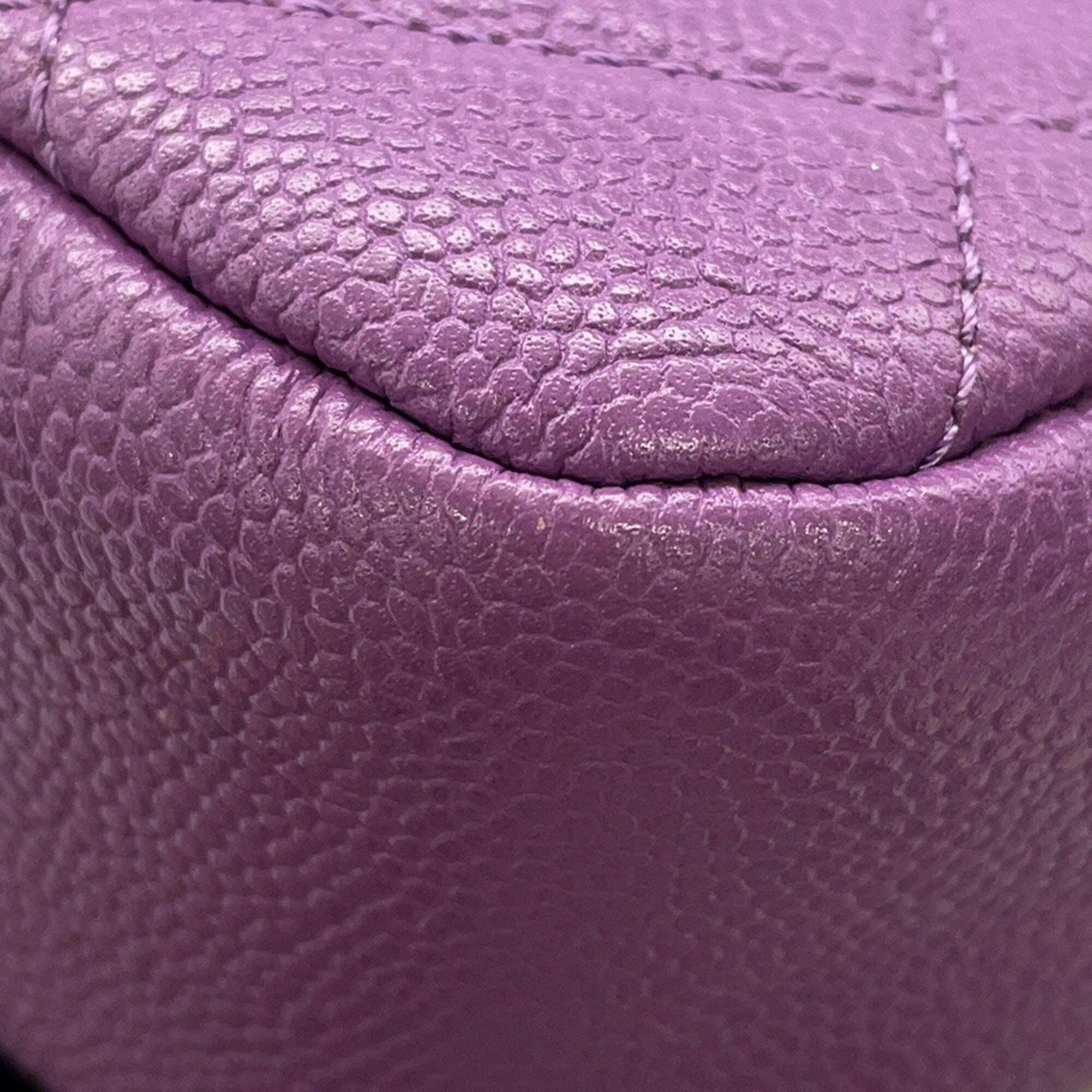 Chanel Matelasse Purple Grained Calfskin Shoulder Bag (Pre-Owned)