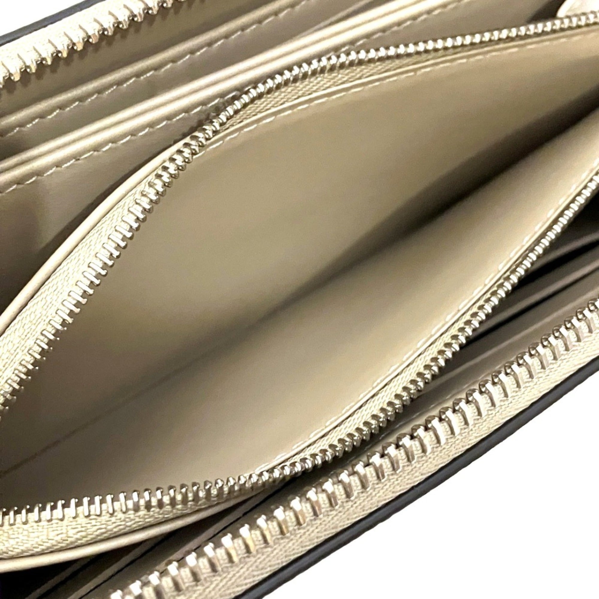 Louis Vuitton Mahina Beige Leather Long Wallet (Bi-Fold) (Pre-Owned)