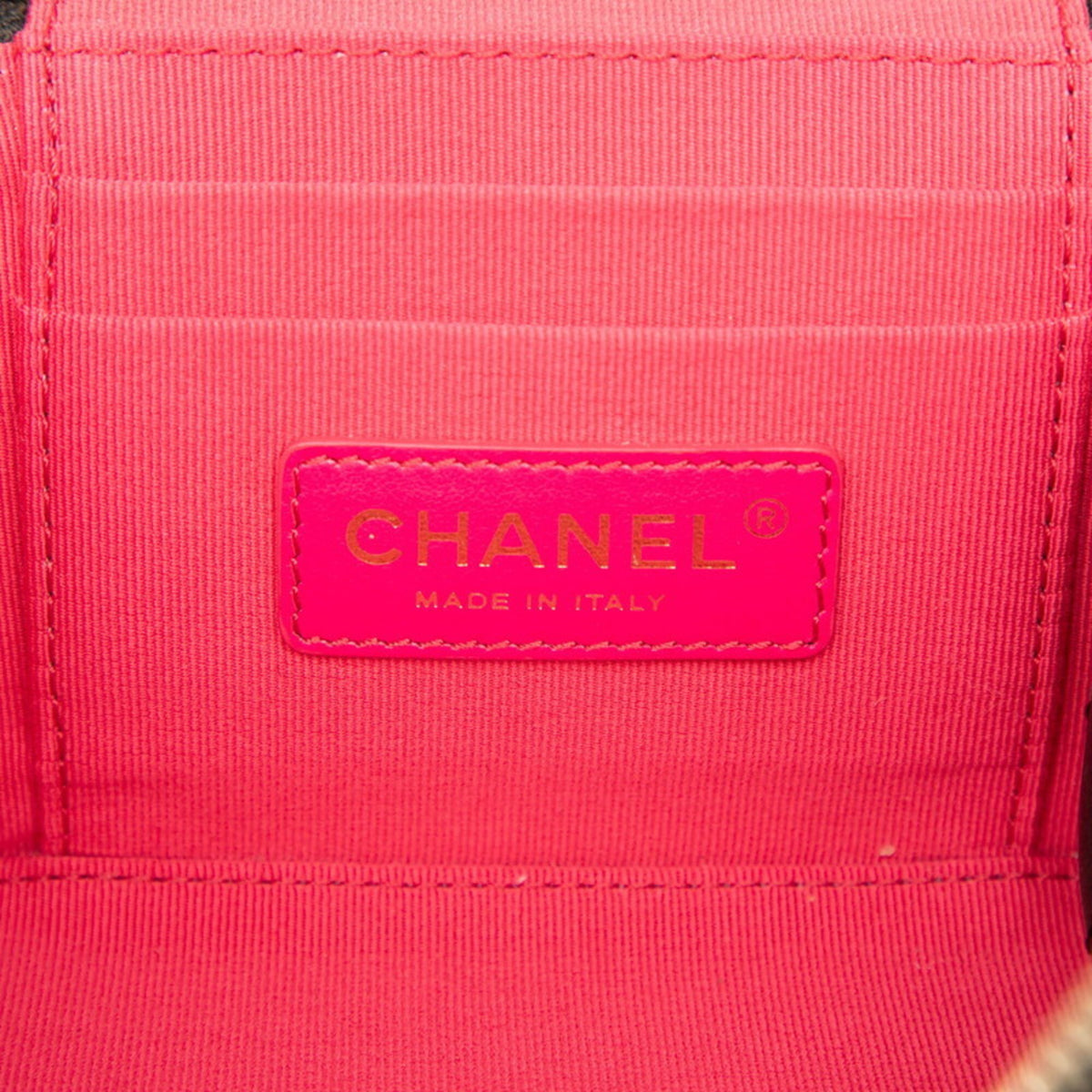 Chanel Black Leather Shoulder Bag Vanity Bag (Pre-Owned)