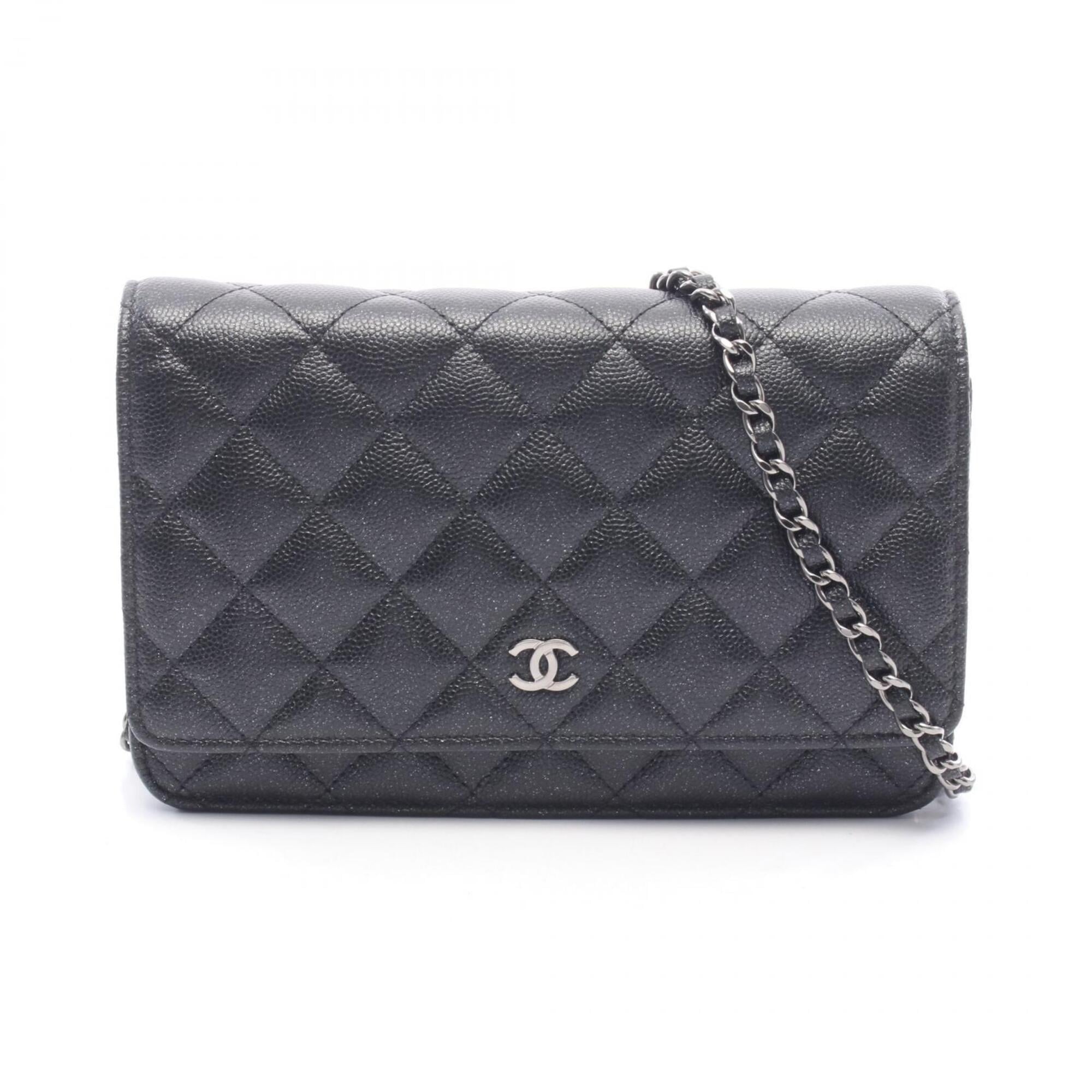Chanel Black Grained Calfskin Handbag Shoulder Bag (Pre-Owned)