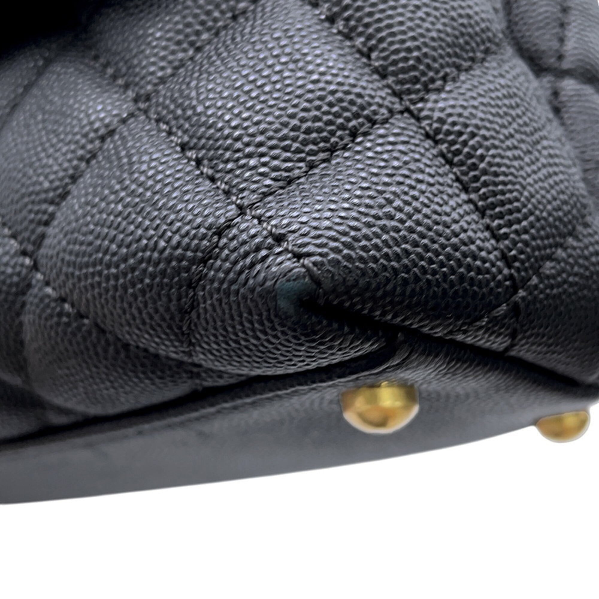 Chanel Black Grained Calfskin Handbag (Pre-Owned)