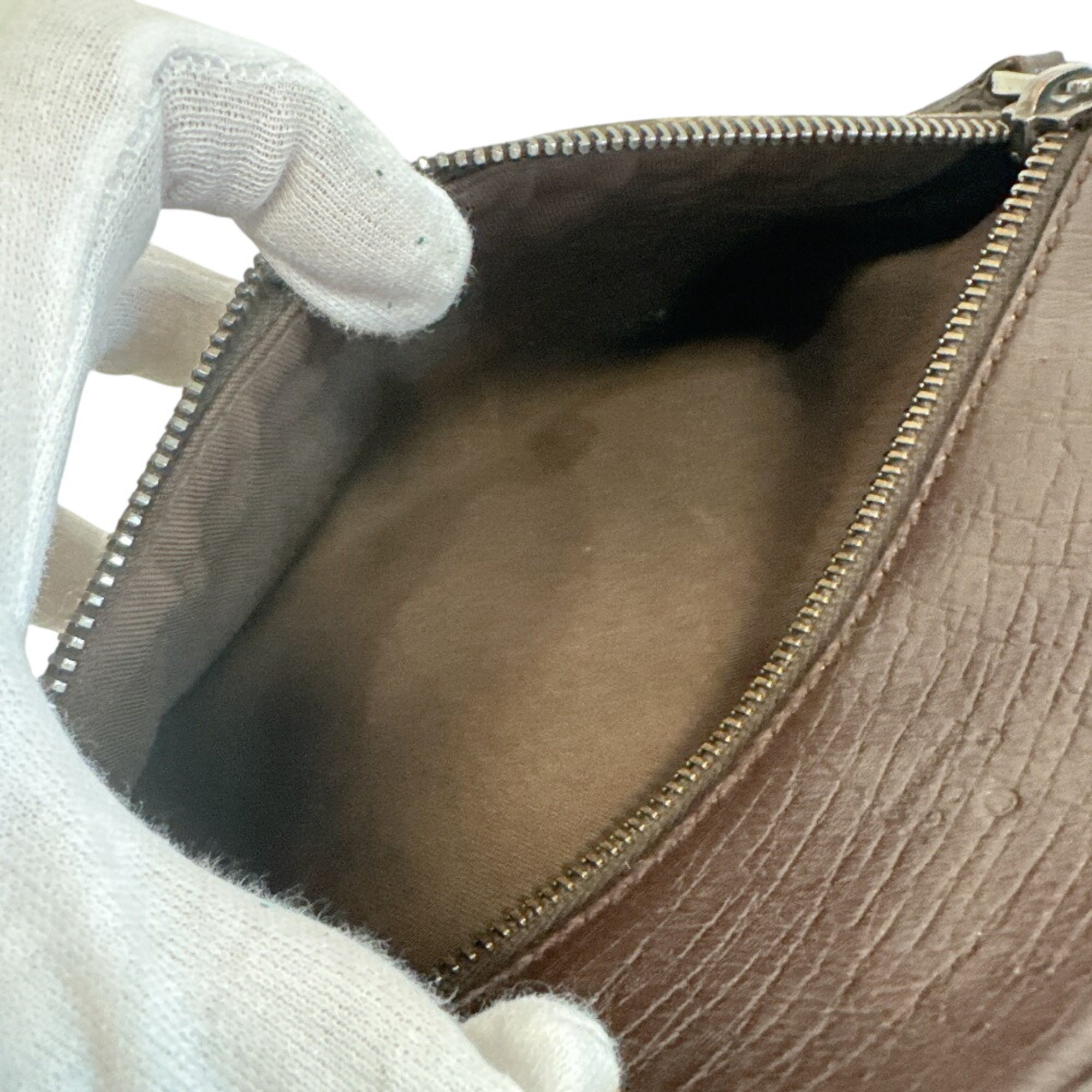 Gucci Beige Gg Supreme Shoulder Bag (Pre-Owned)