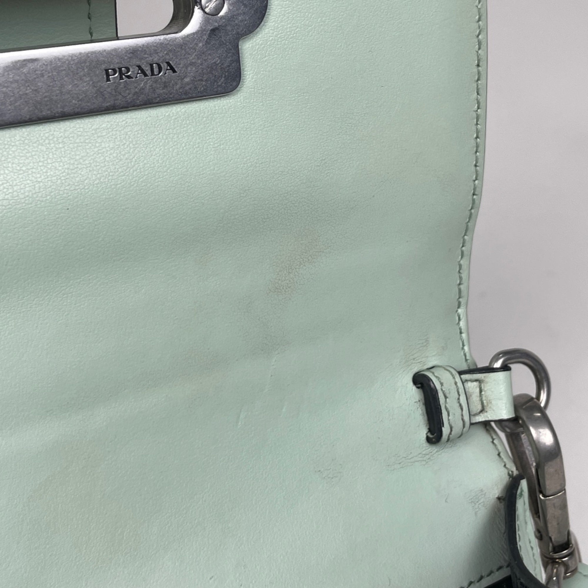 Prada Green Leather Clutch Bag Shoulder Bag (Pre-Owned)