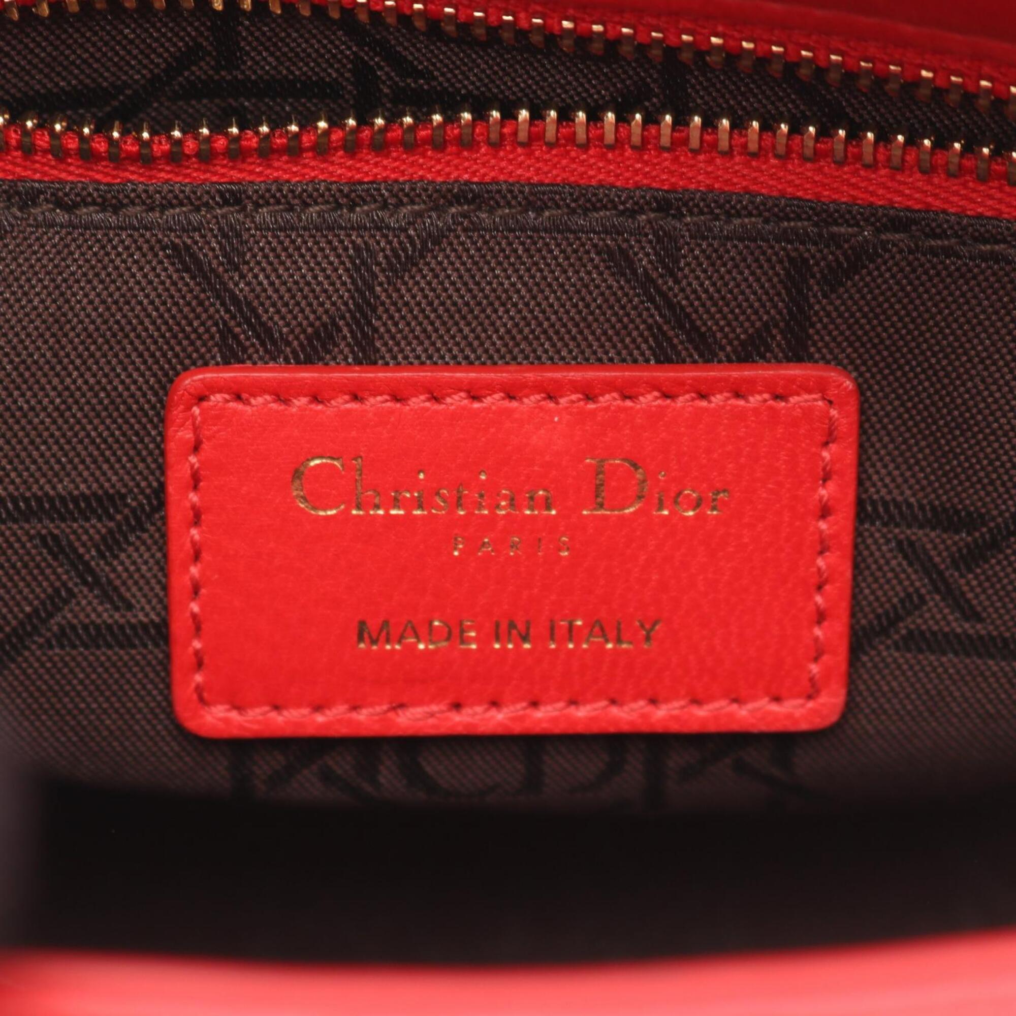 Christian Dior Red Color Leather Handbag (Pre-Owned)