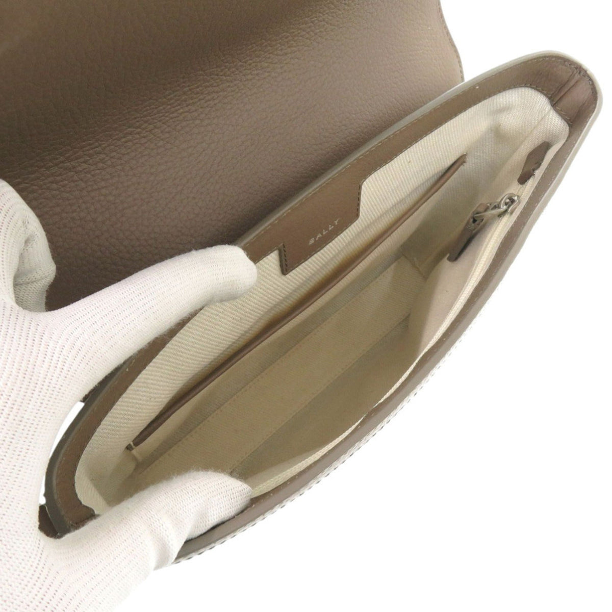 Bally Brown White Leather Shoulder Bag (Pre-Owned)