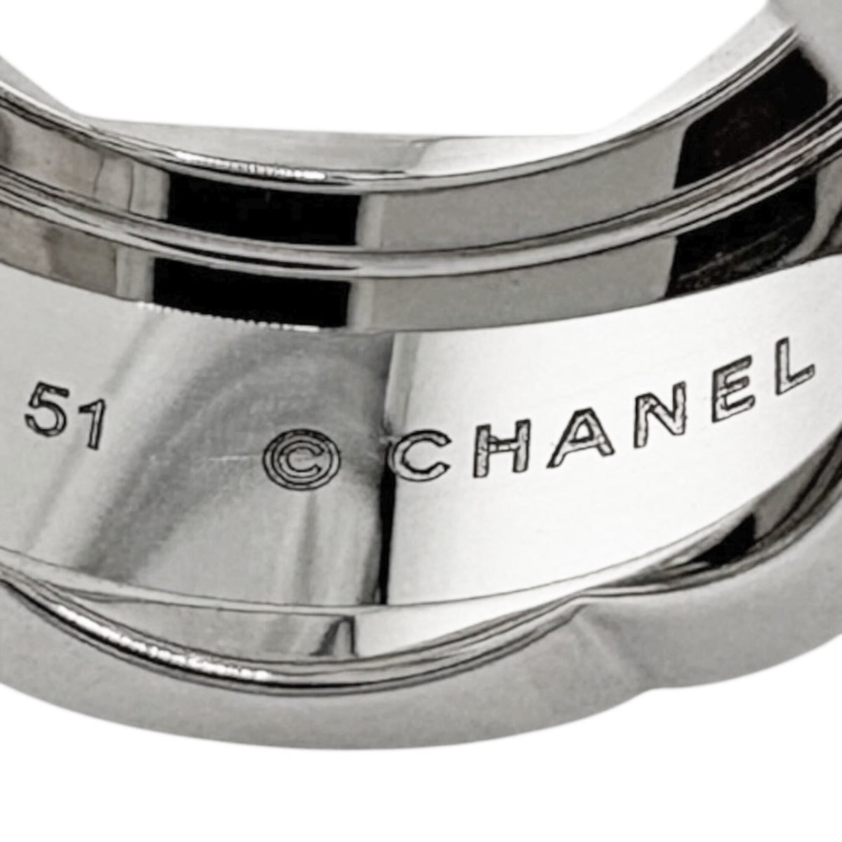 Chanel Silver White Gold (18K) Band Ring (Pre-Owned)