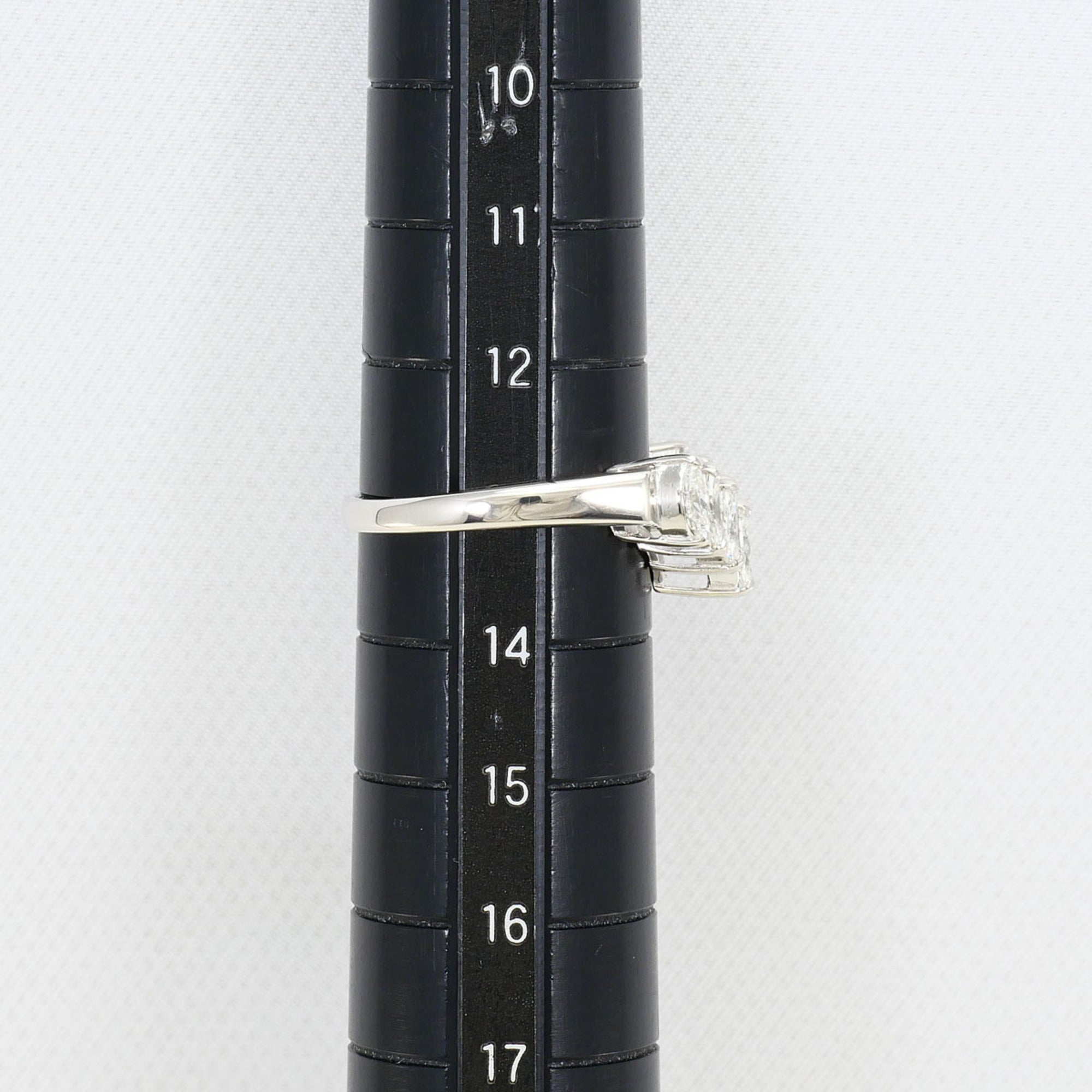 Unbranded Platinum Platinum 900 Band Ring (Pre-Owned)