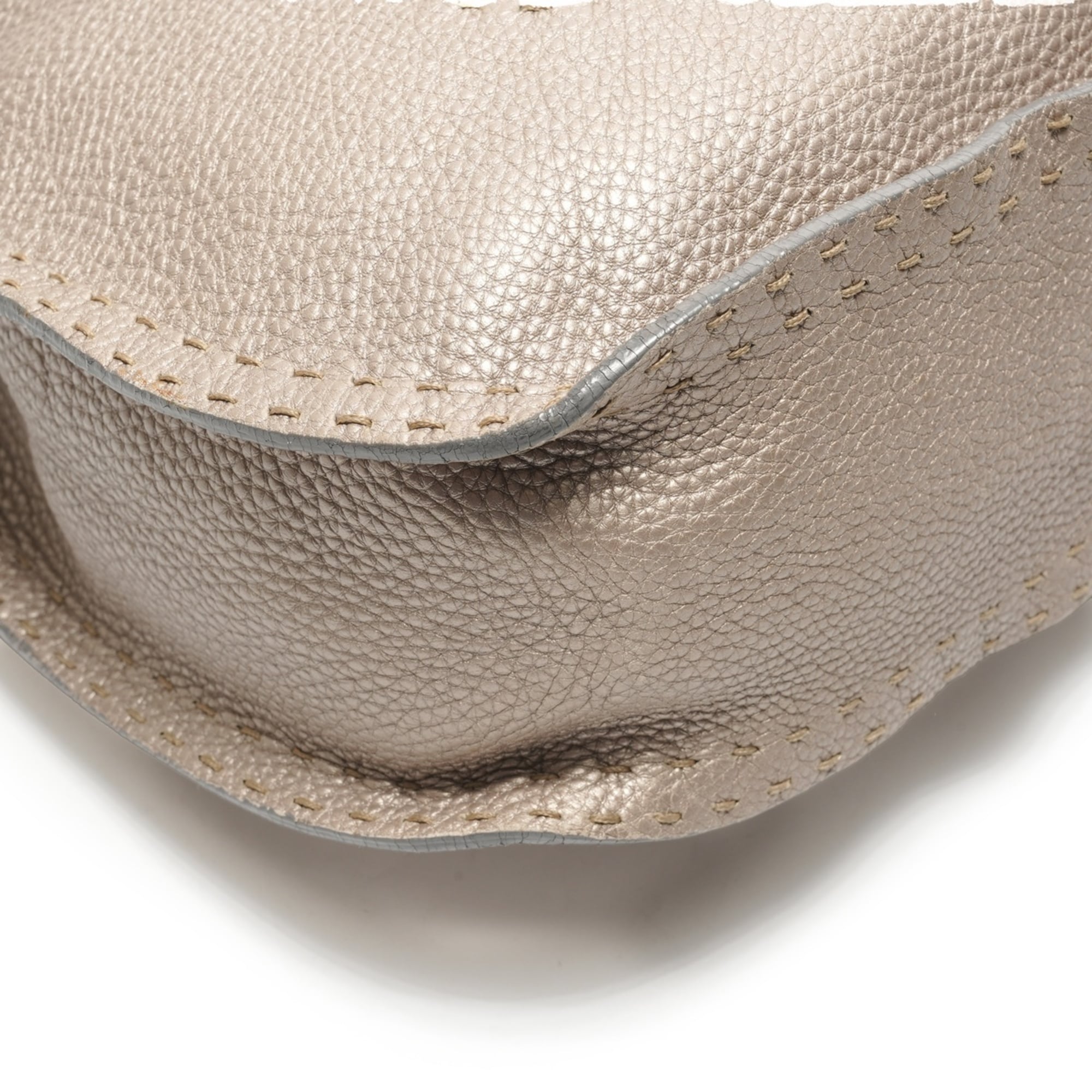 Fendi Selleria Silver Shoulder Bag (Pre-Owned)