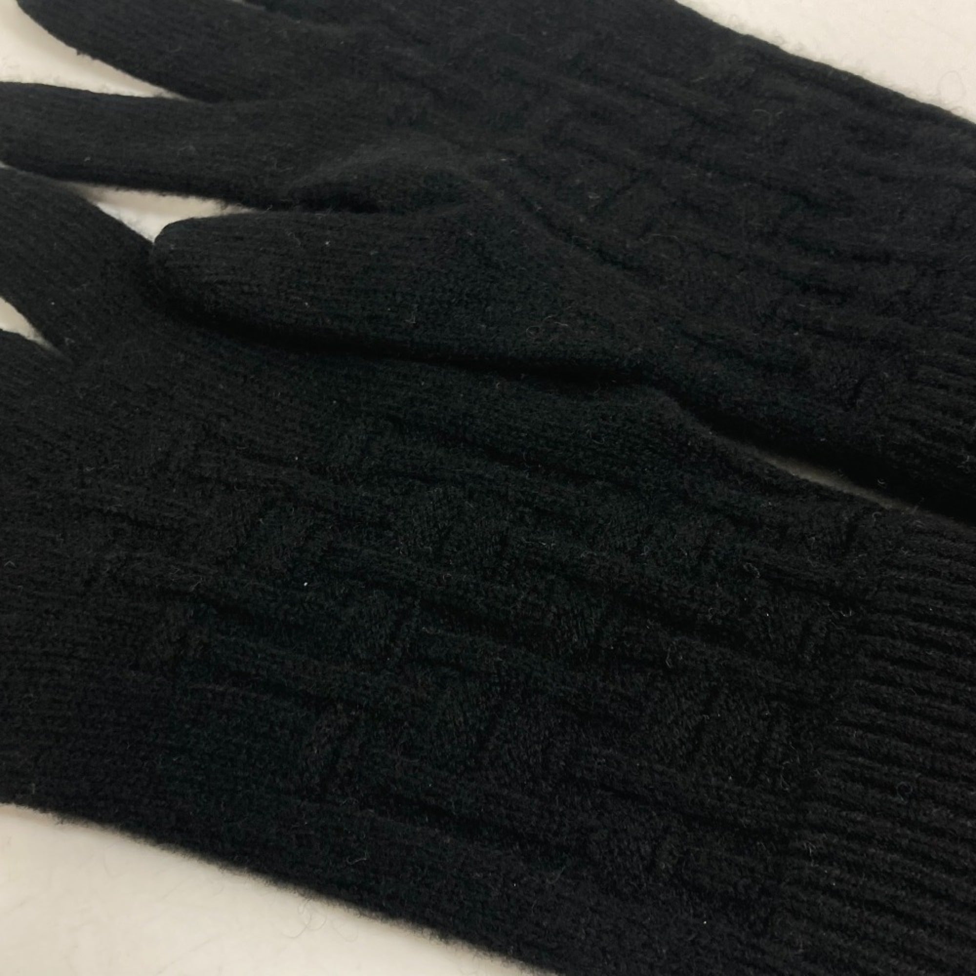 Unspecified Black Cashmere Warm Gloves (Pre-Owned)