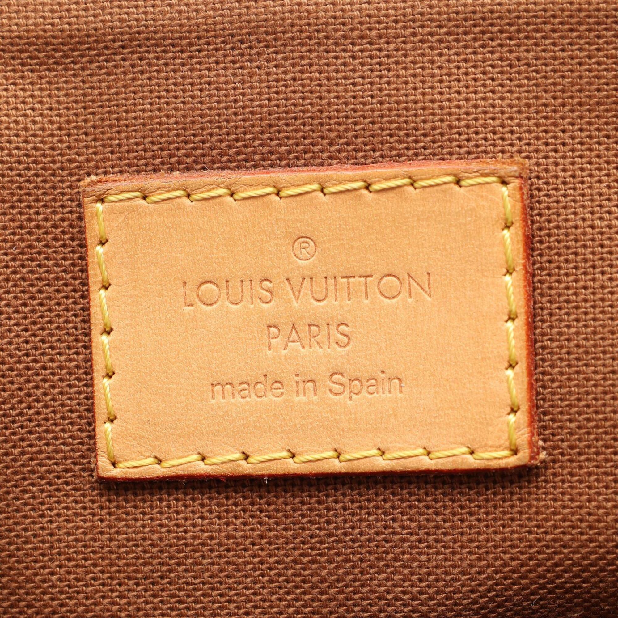 Louis Vuitton Brown Monogram Monogram Shoulder Bag (Pre-Owned)