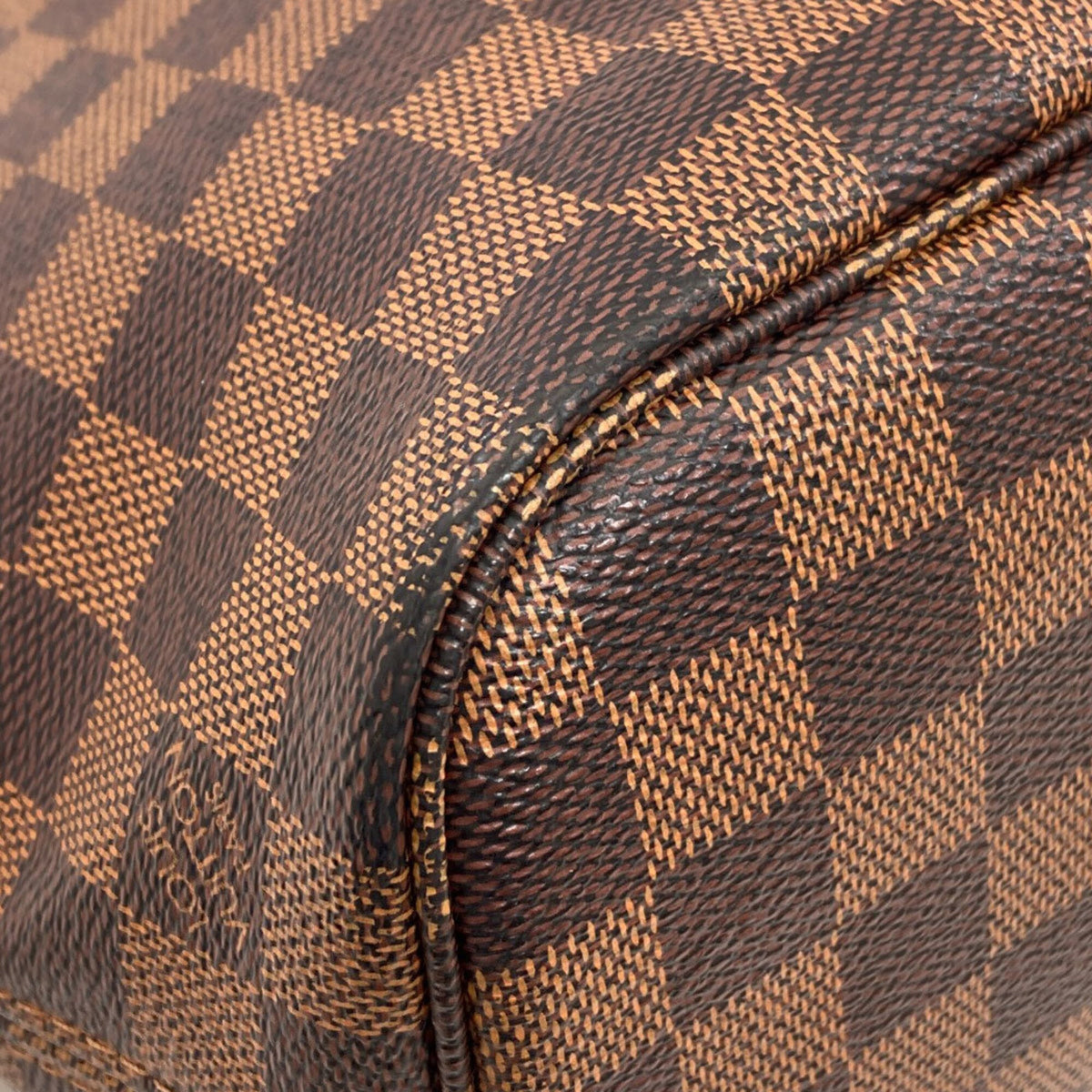 Louis Vuitton Damier Canvas Ebene Damier Canvas Handbag Pouch (Pre-Owned)