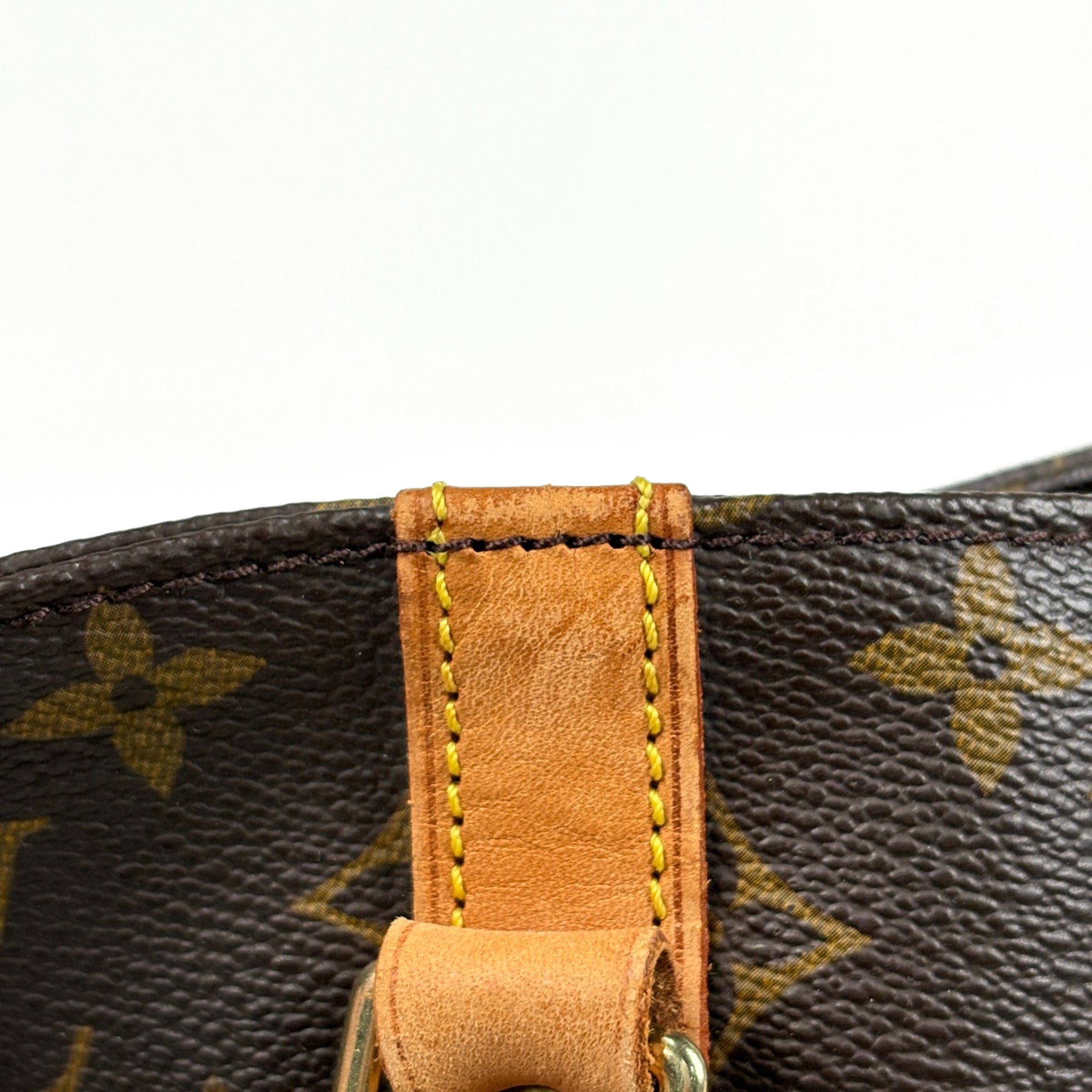 Louis Vuitton Brown Monogram Monogram Shoulder Bag Tote Bag (Pre-Owned)