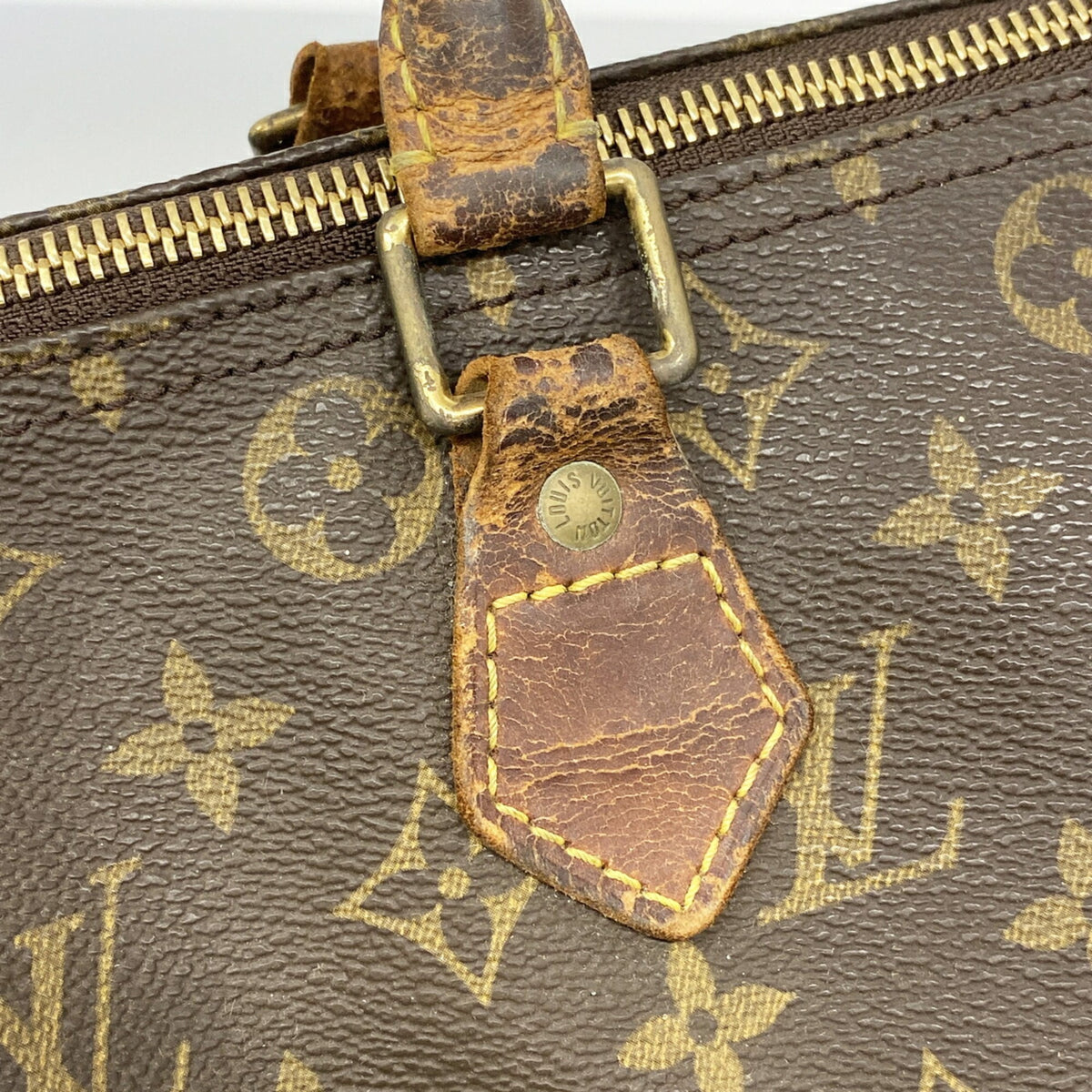 Louis Vuitton Brown Handbag (Pre-Owned)