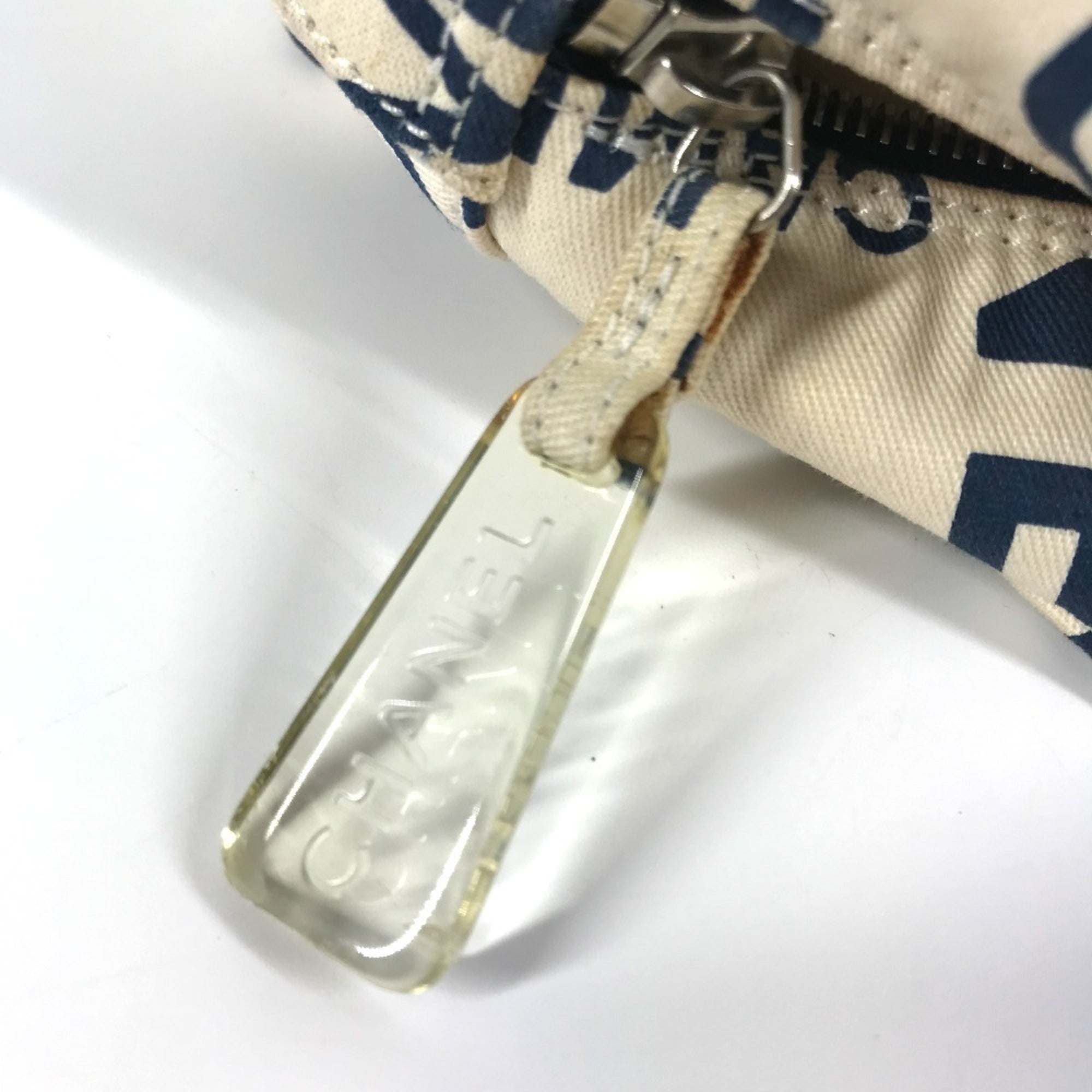 Chanel Navy White Canvas Clutch Bag (Pre-Owned)