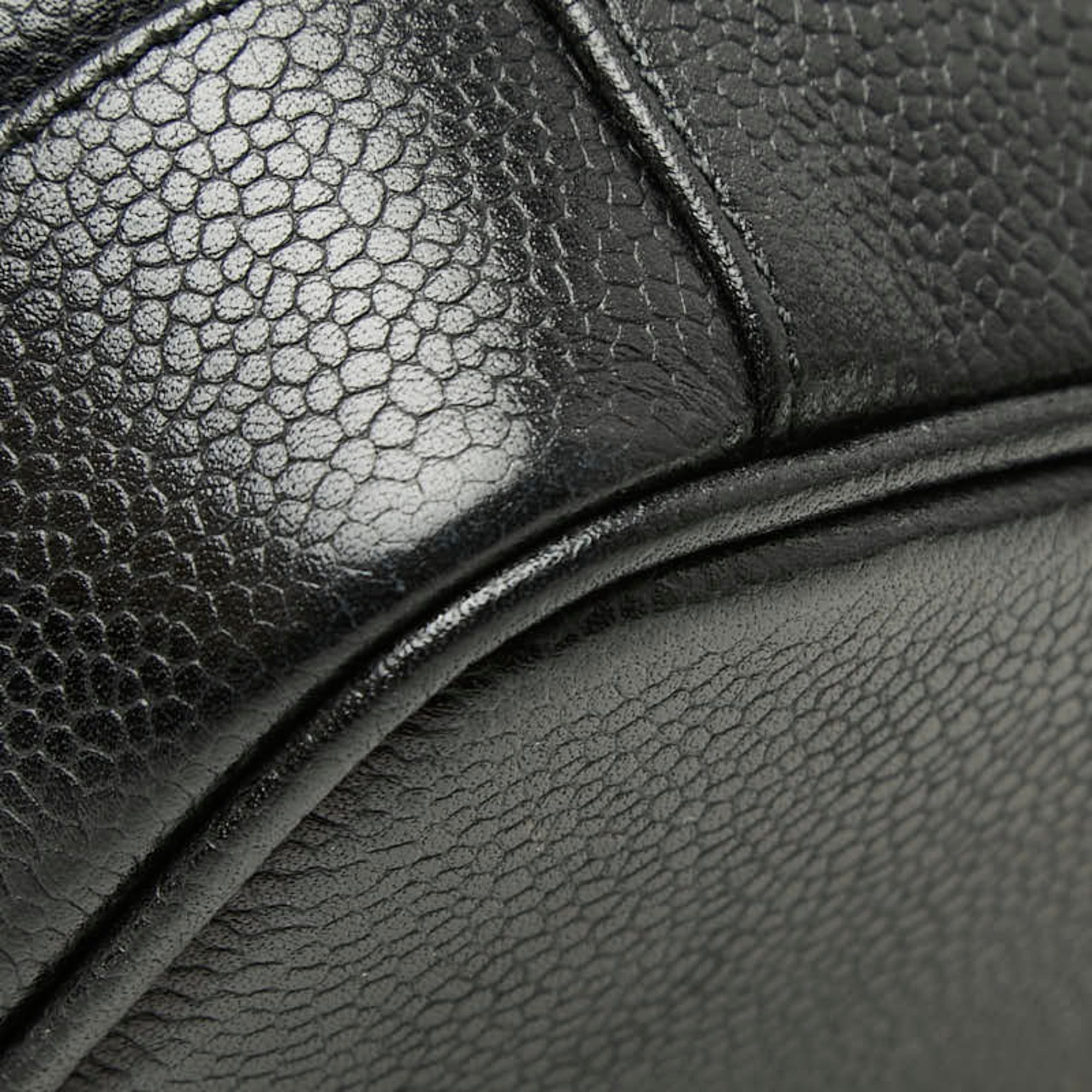 Chanel Black Grained Calfskin Handbag Vanity Bag (Pre-Owned)
