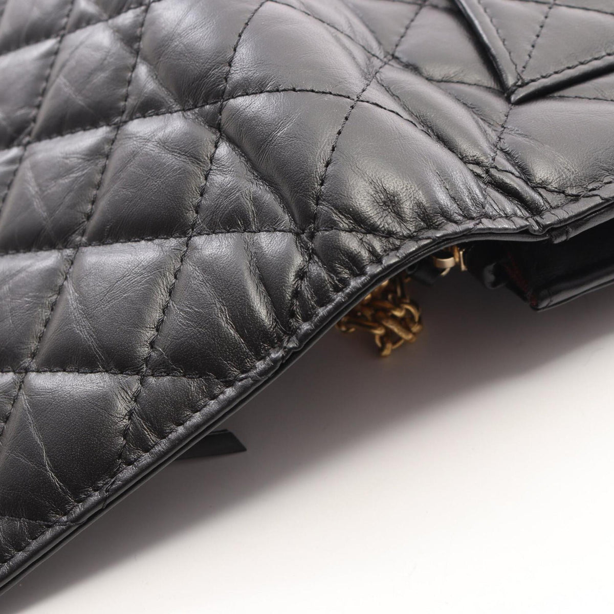 Chanel Black Leather Handbag Shoulder Bag (Pre-Owned)