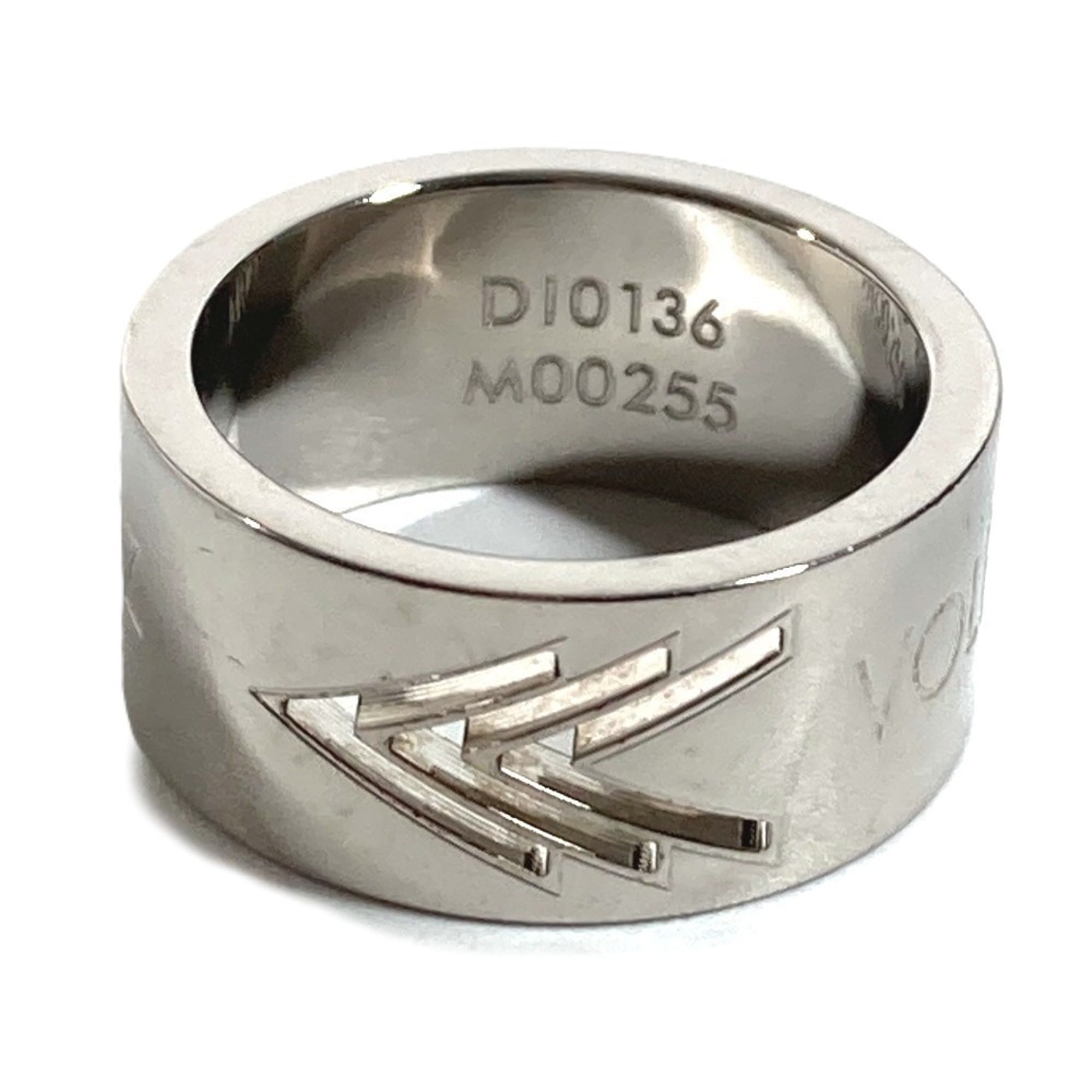 Louis Vuitton Silver Metal Band Ring (Pre-Owned)