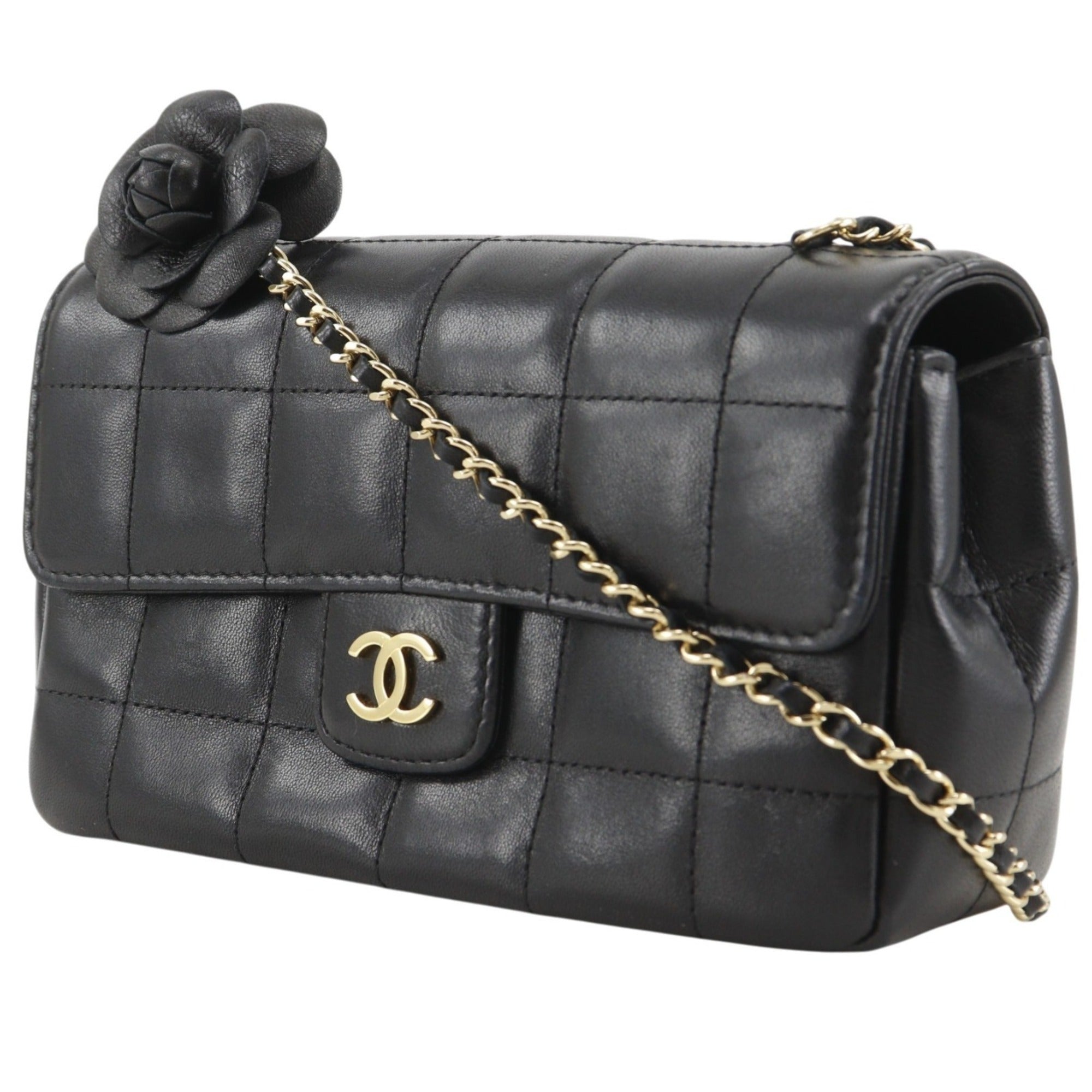 Chanel Chocolate Bar Black Leather Shoulder Bag (Pre-Owned)