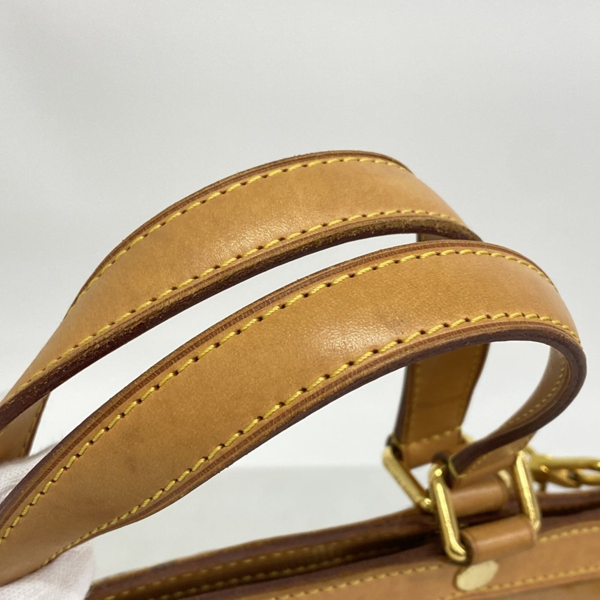 Louis Vuitton Rose Velours Handbag (Pre-Owned)