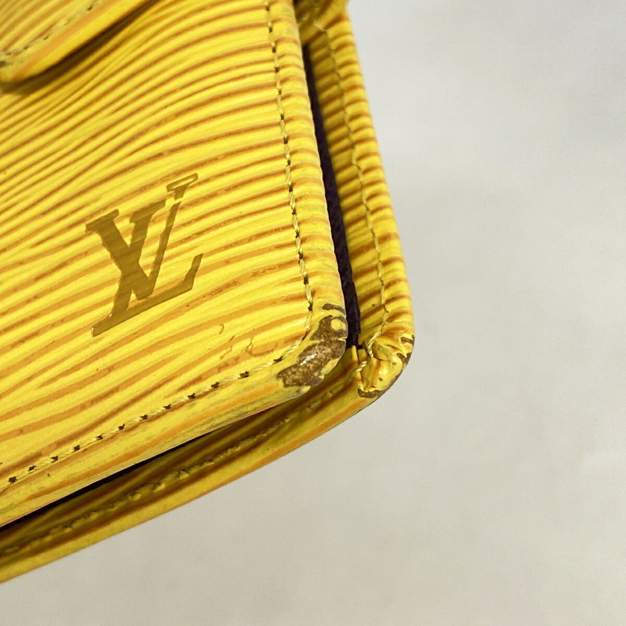 Louis Vuitton Jaune Wallet (Bi-Fold) (Pre-Owned)