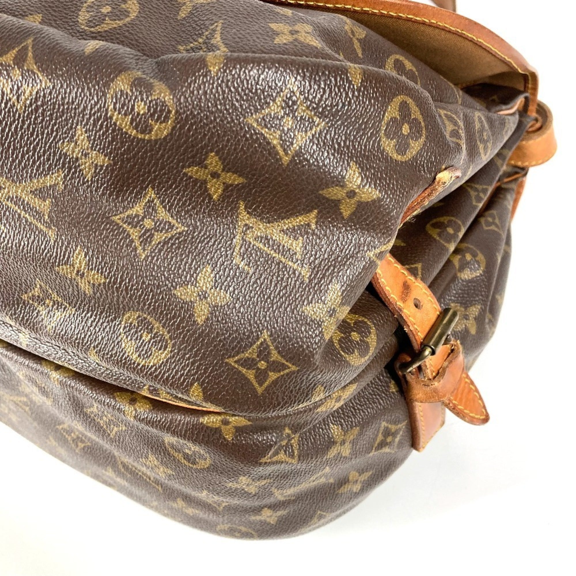 Louis Vuitton Brown Monogram Monogram Shoulder Bag (Pre-Owned)